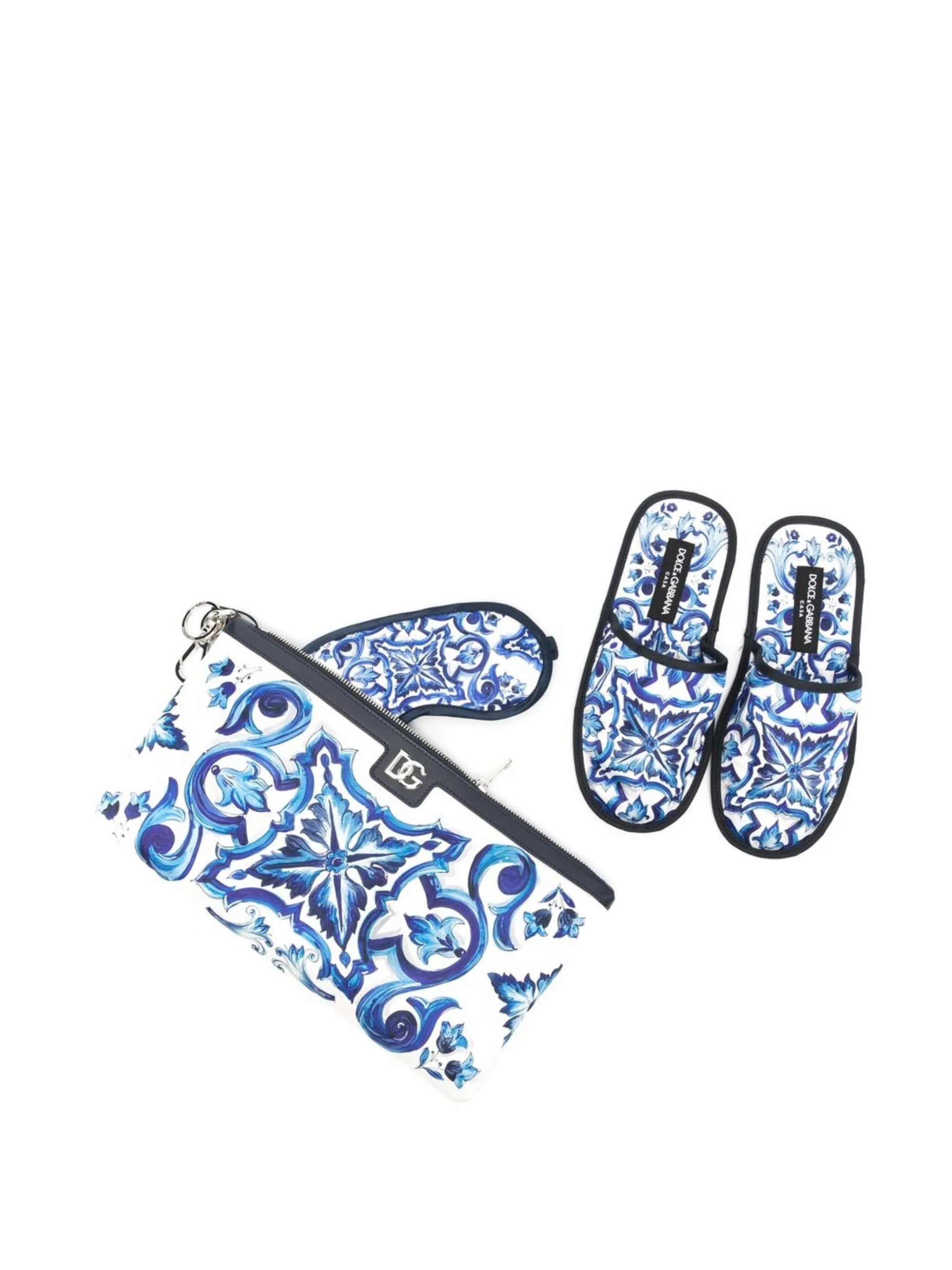 slipper-eye mask travel set