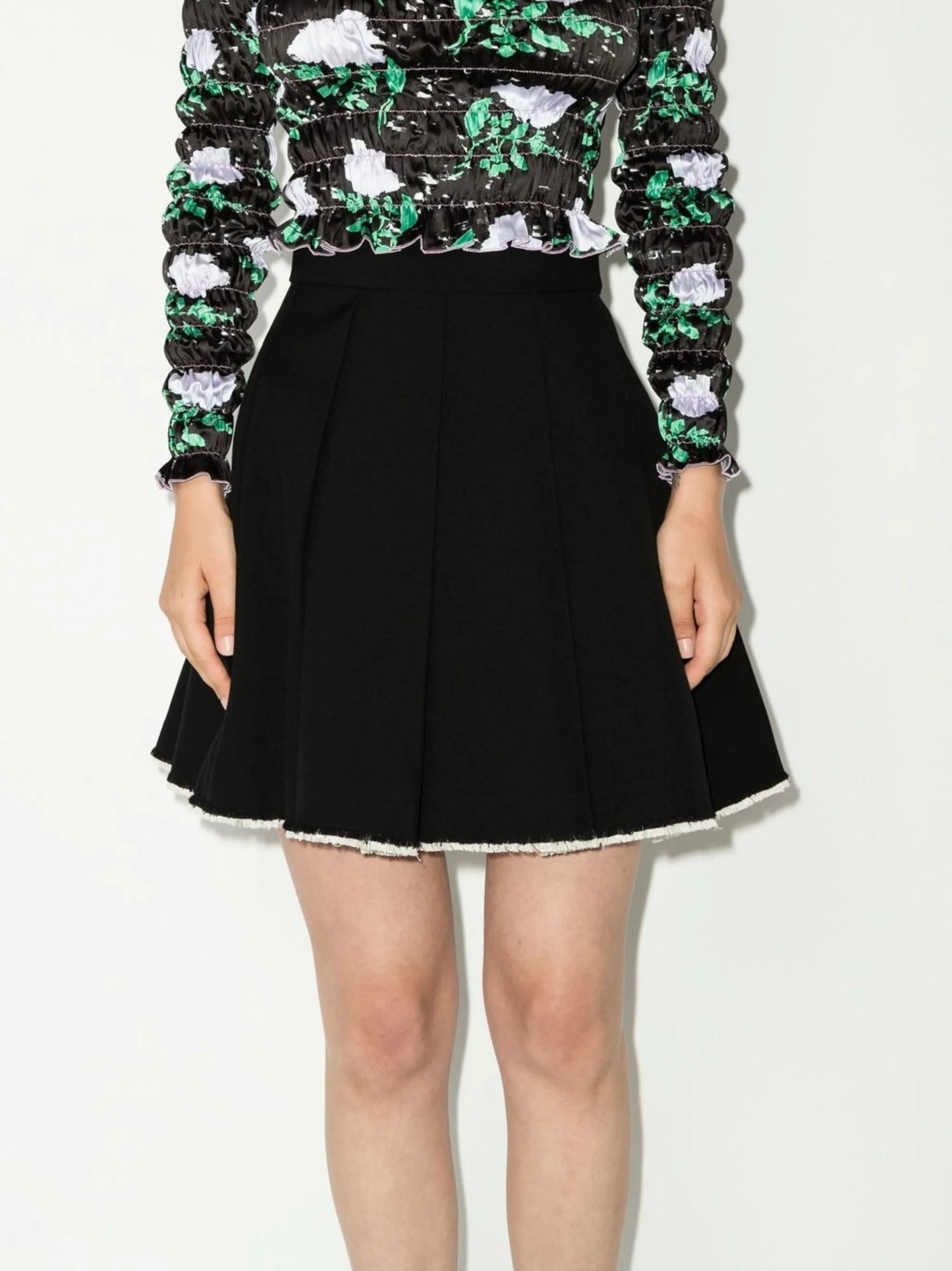 pleated raw-hem skirt