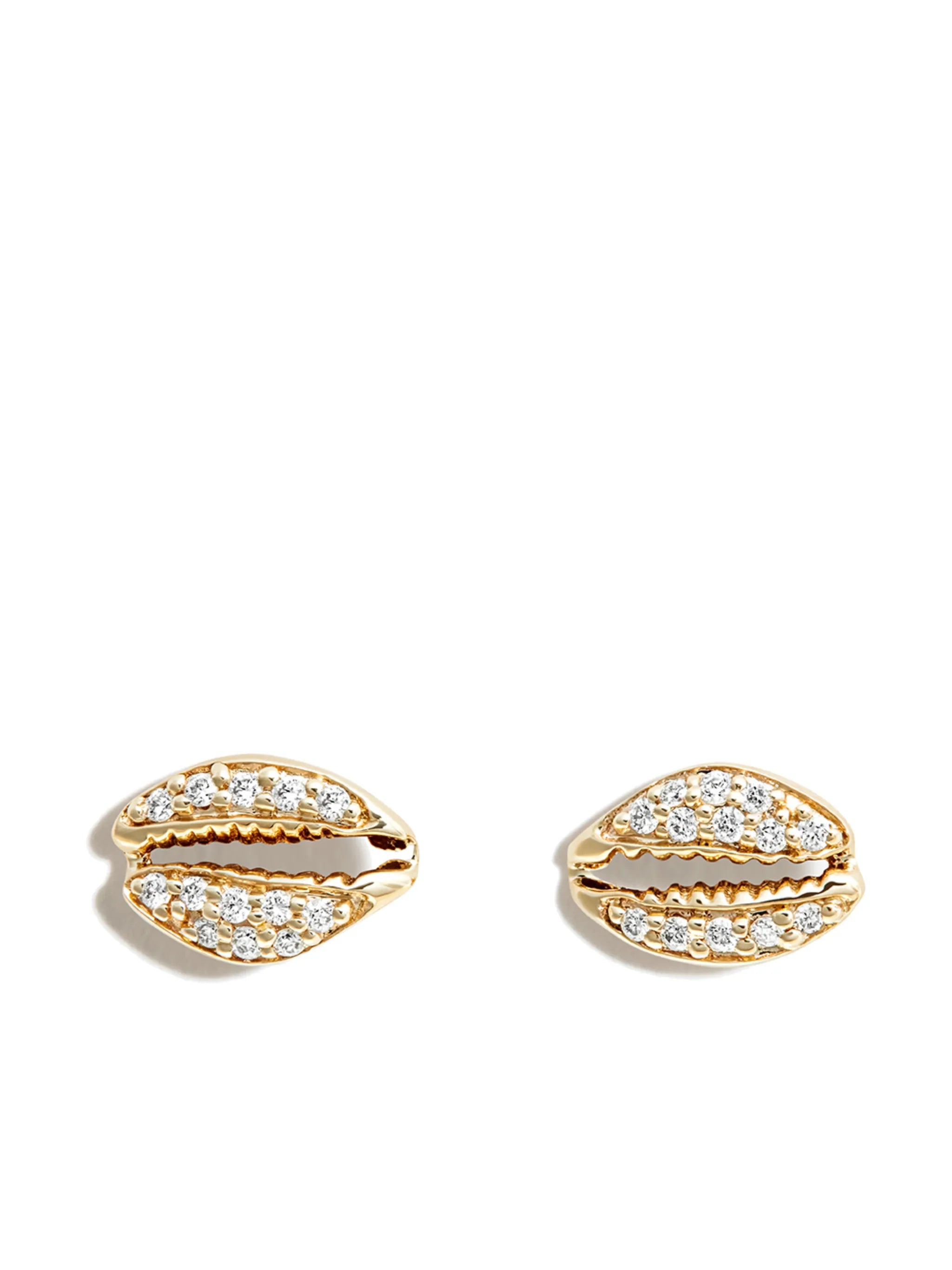 14kt yellow gold cowrie shell diamond stud earrings