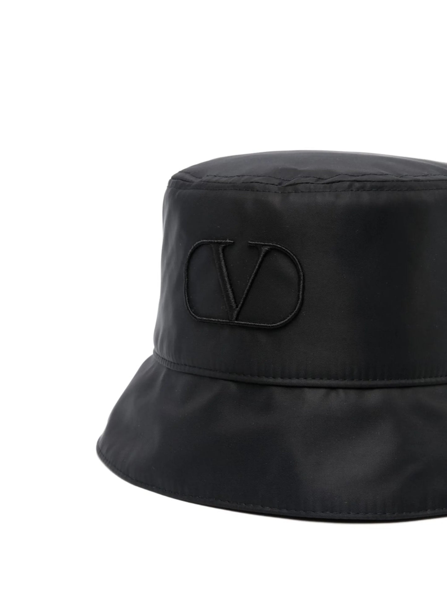 VLogo bucket hat