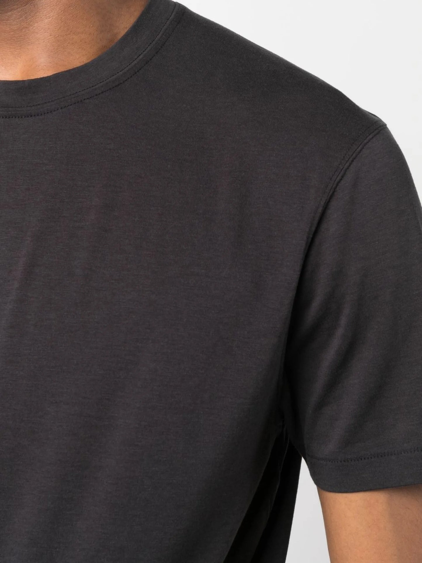 crew neck short-sleeved T-shirt