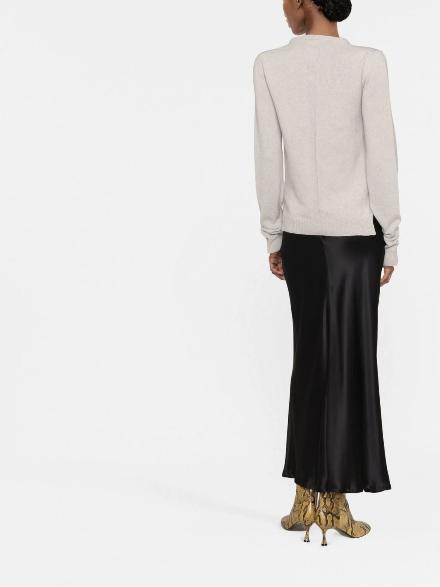 long-sleeve knitted jumper
