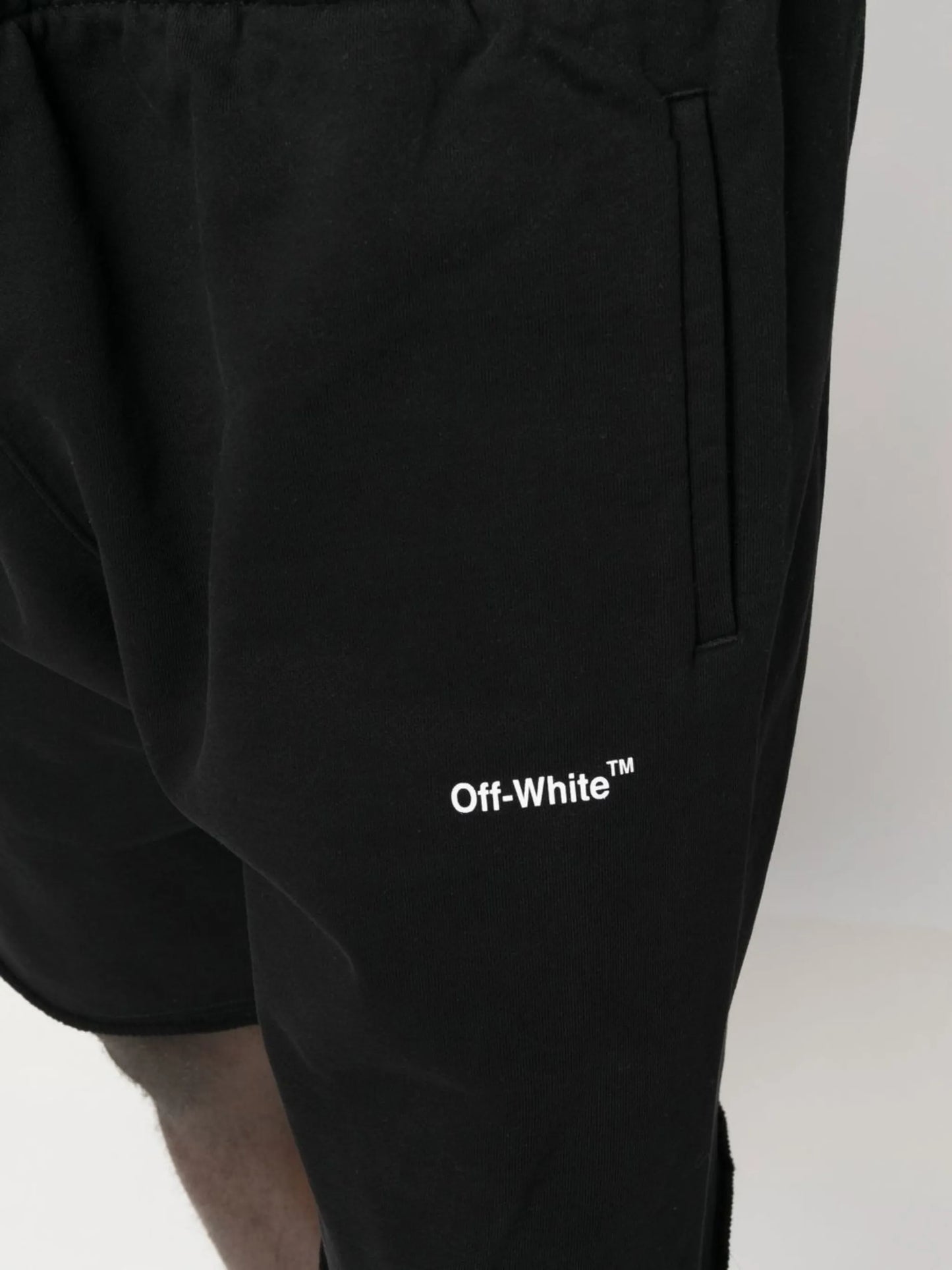 Arrows-print cotton track shorts