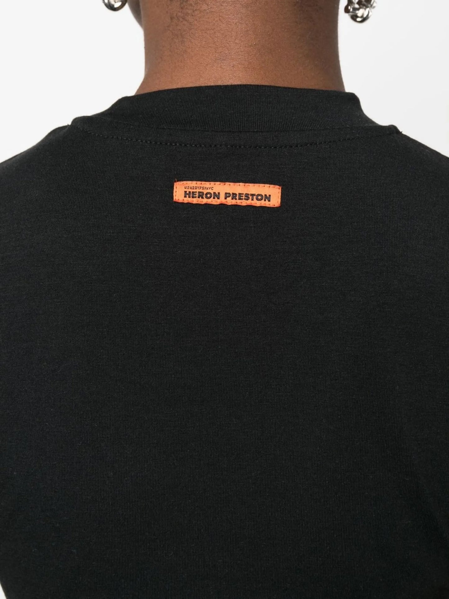 logo-print cropped T-shirt