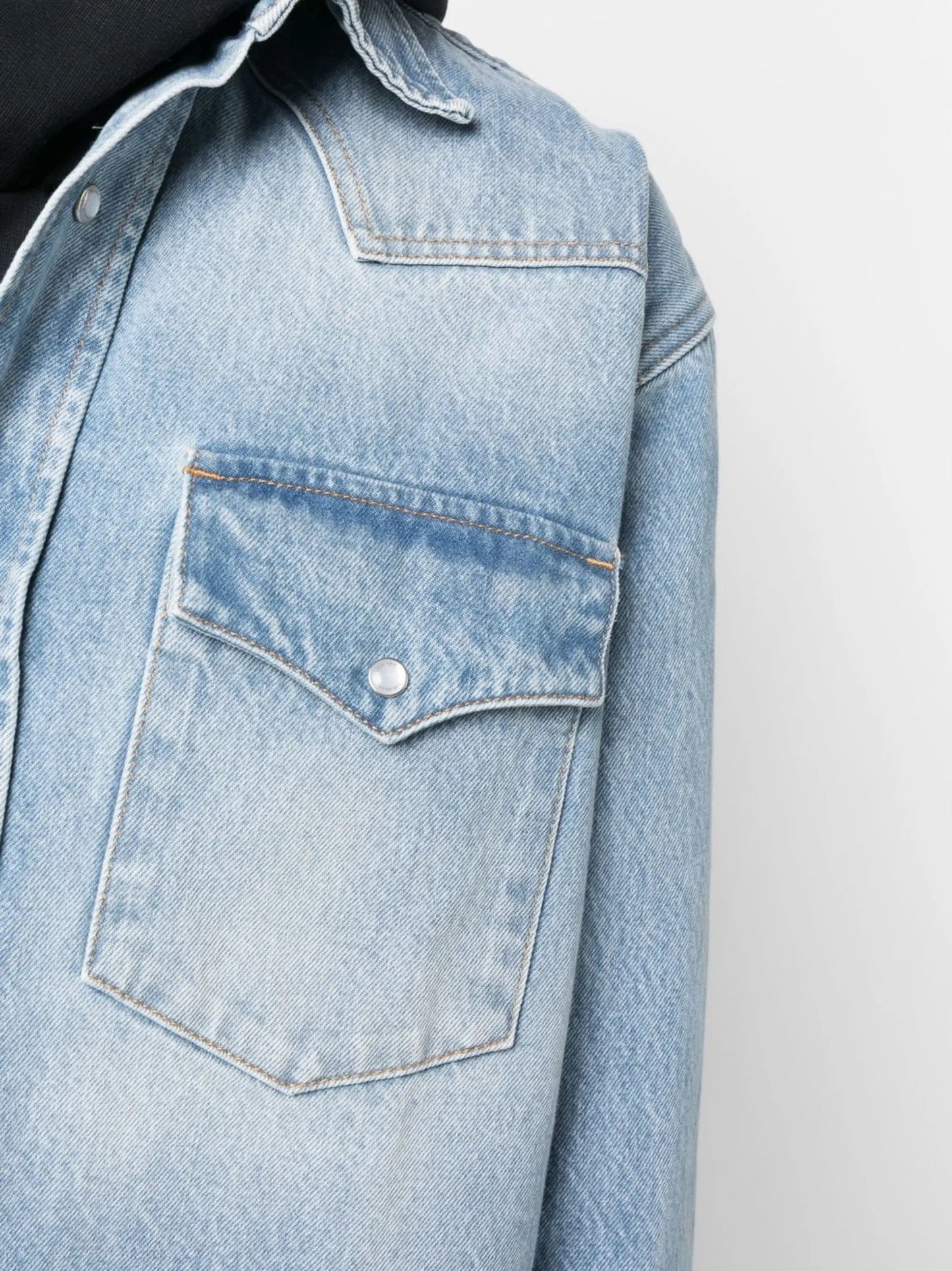 washed-denim chest-flap pockets shirt