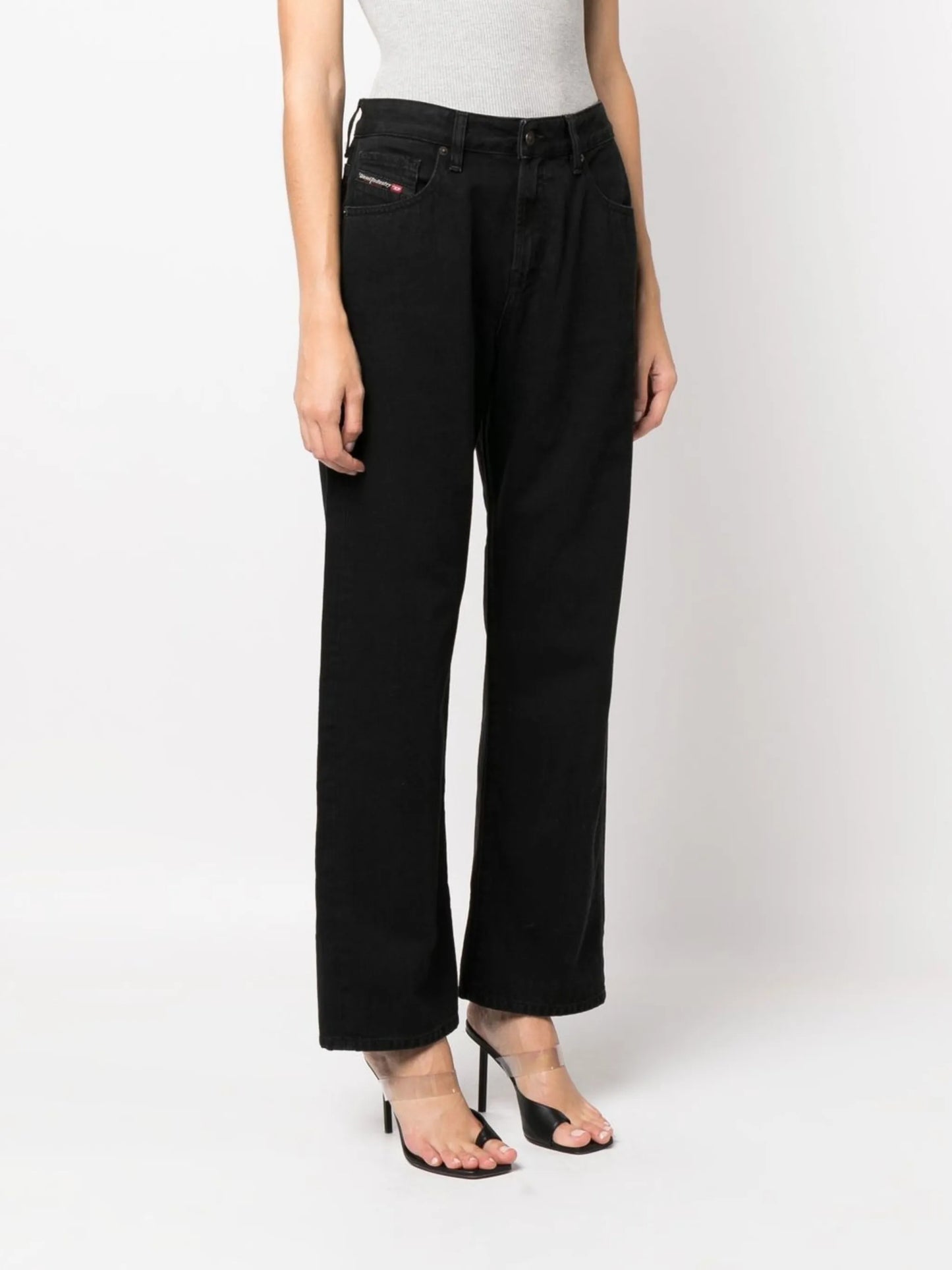 1999 loose-fit straight-leg jeans