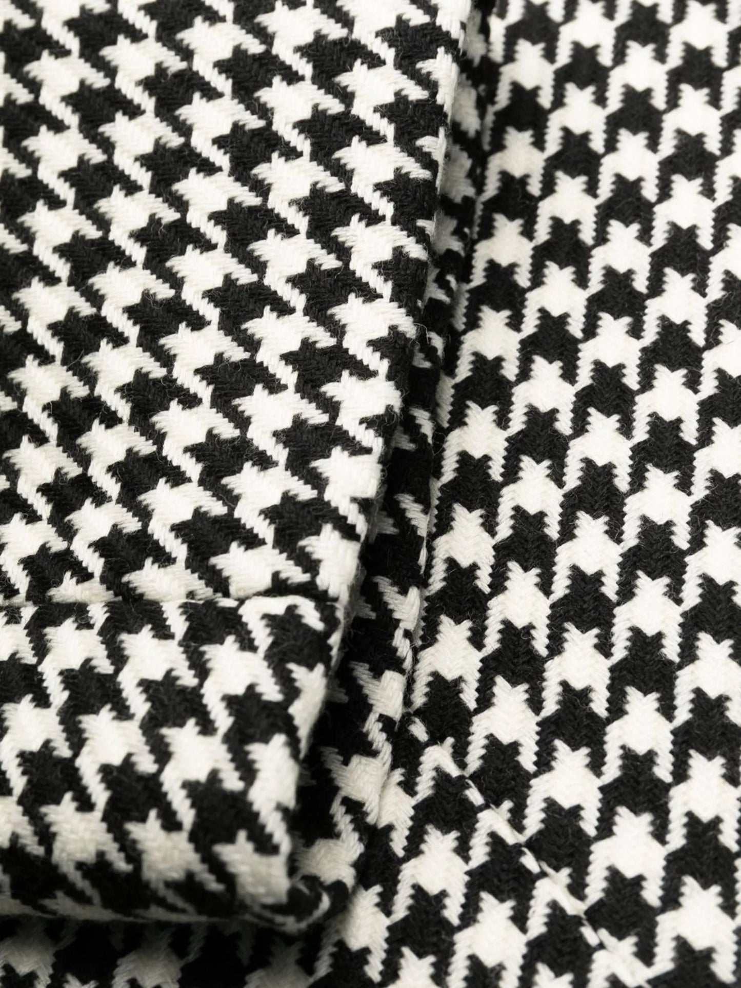 houndstooth single-breasted coat