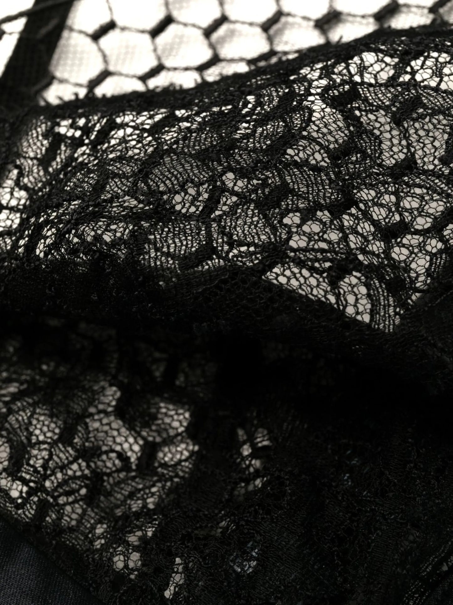 lace-detail triangle-cup bra