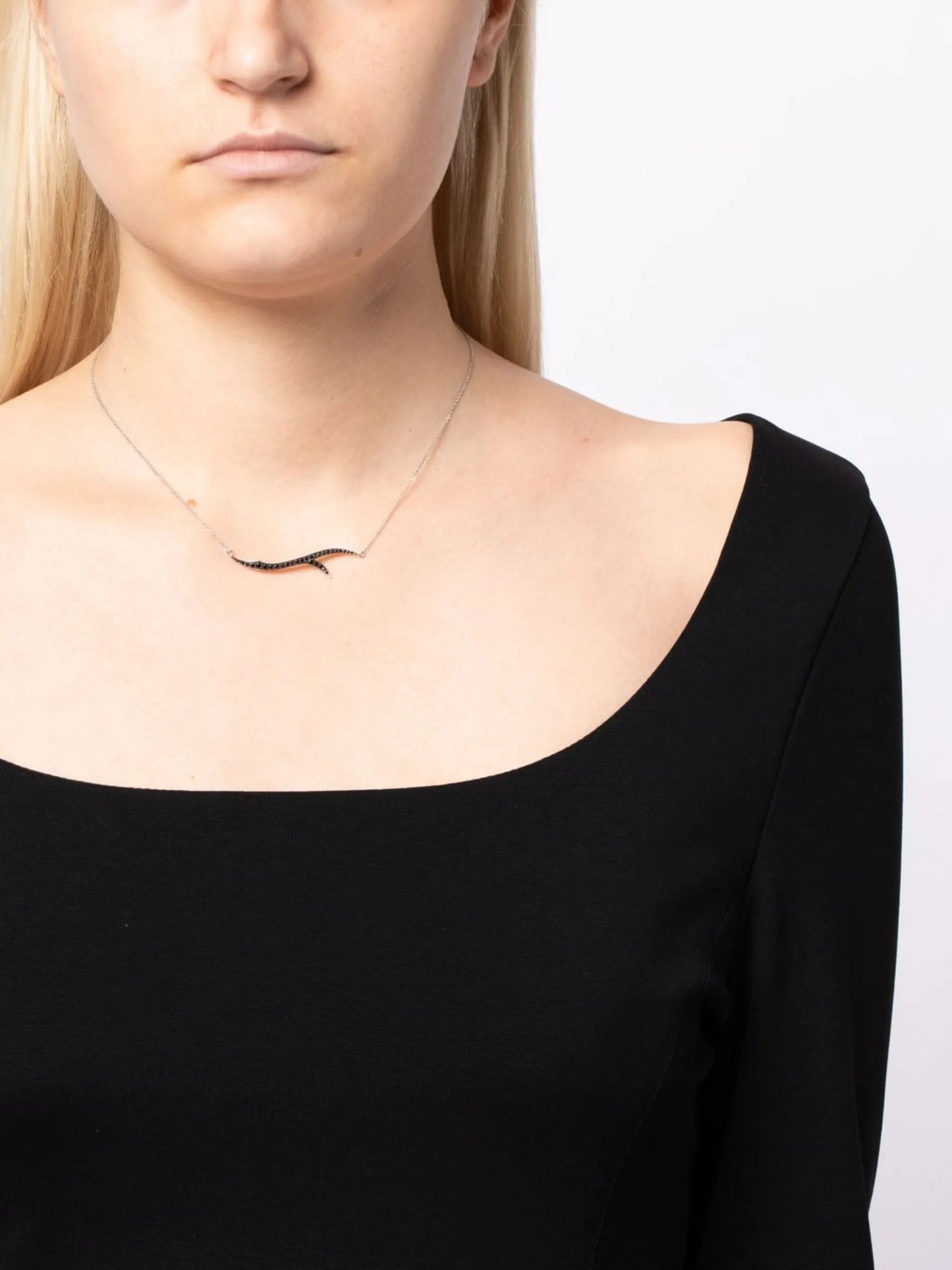 18kt white gold Stem diamond necklace