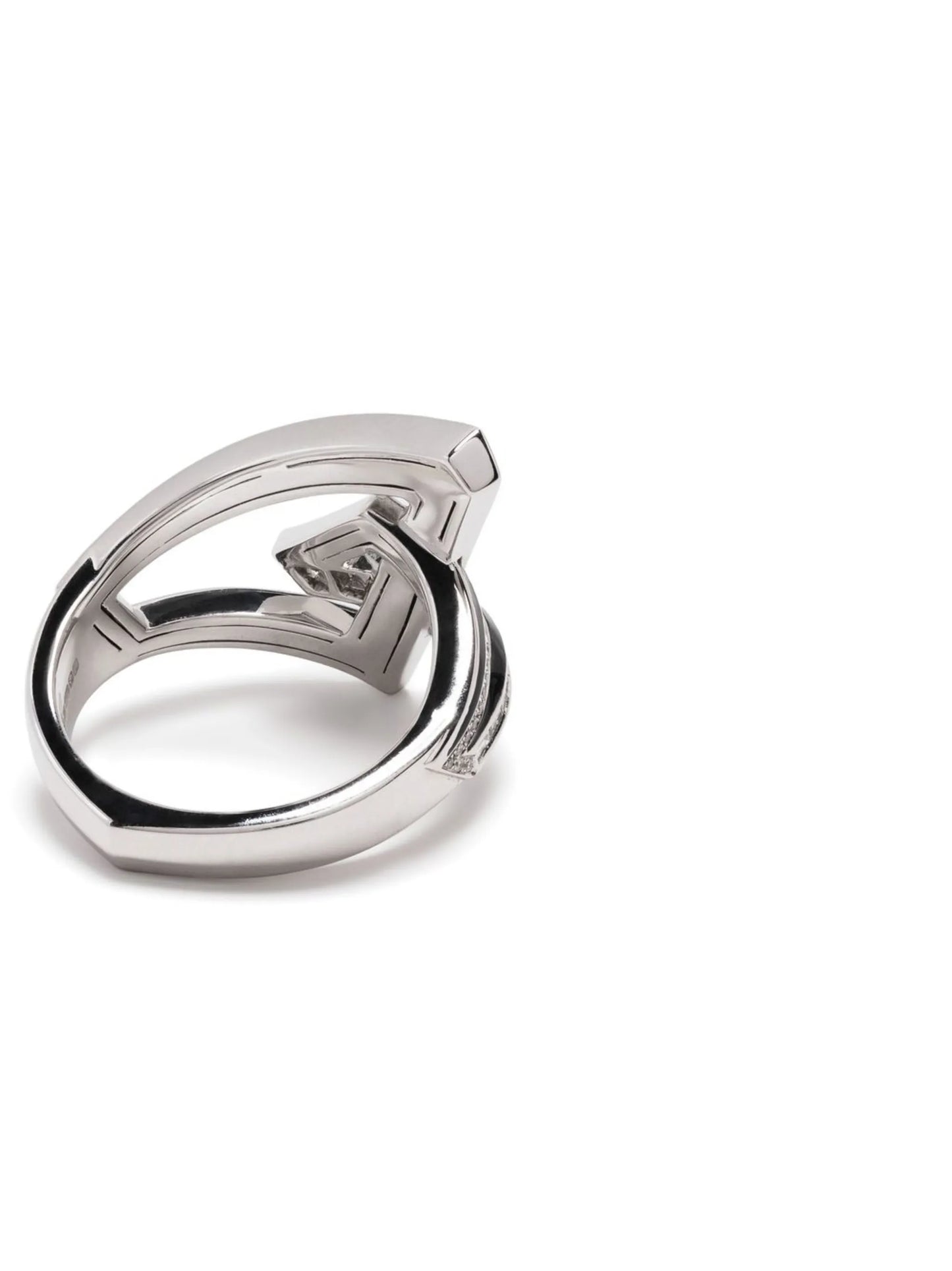18kt white gold Vertigo Obtuse diamond ring