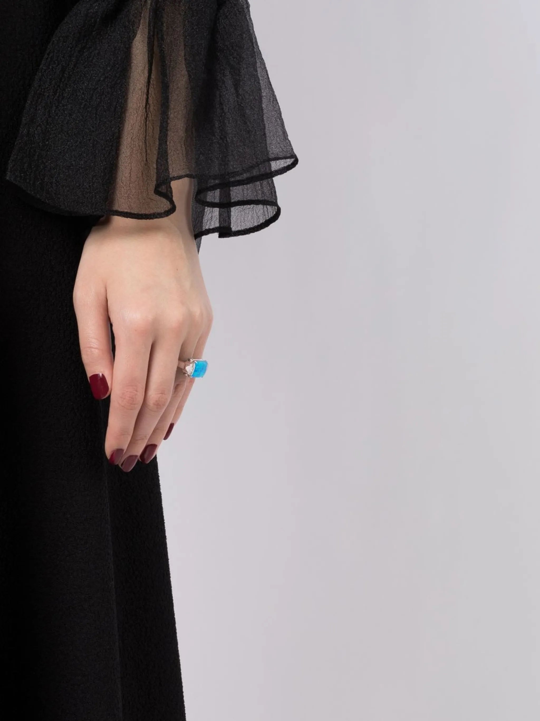 18kt white gold Deco Wide Twister turquoise diamond ring