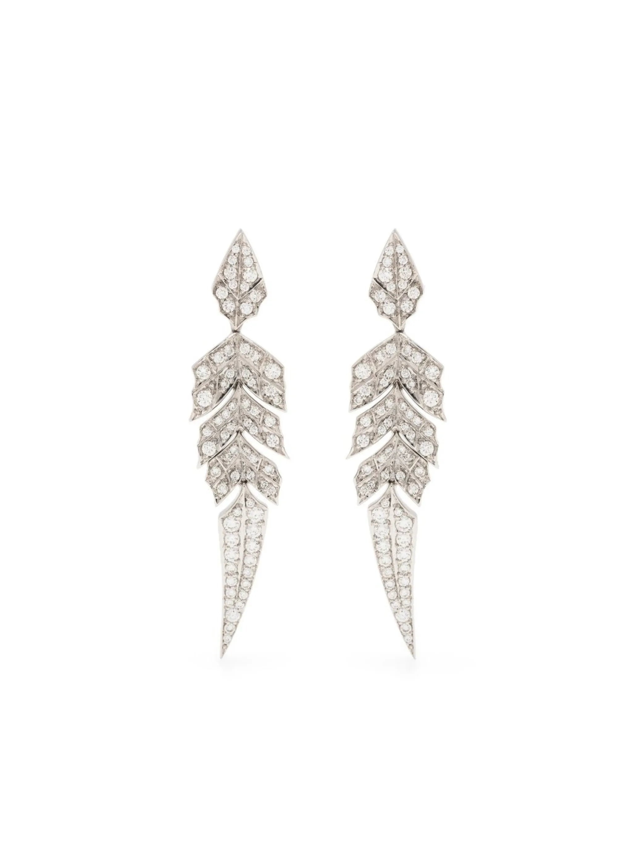 18kt white gold Magnipheasant diamond drop earring