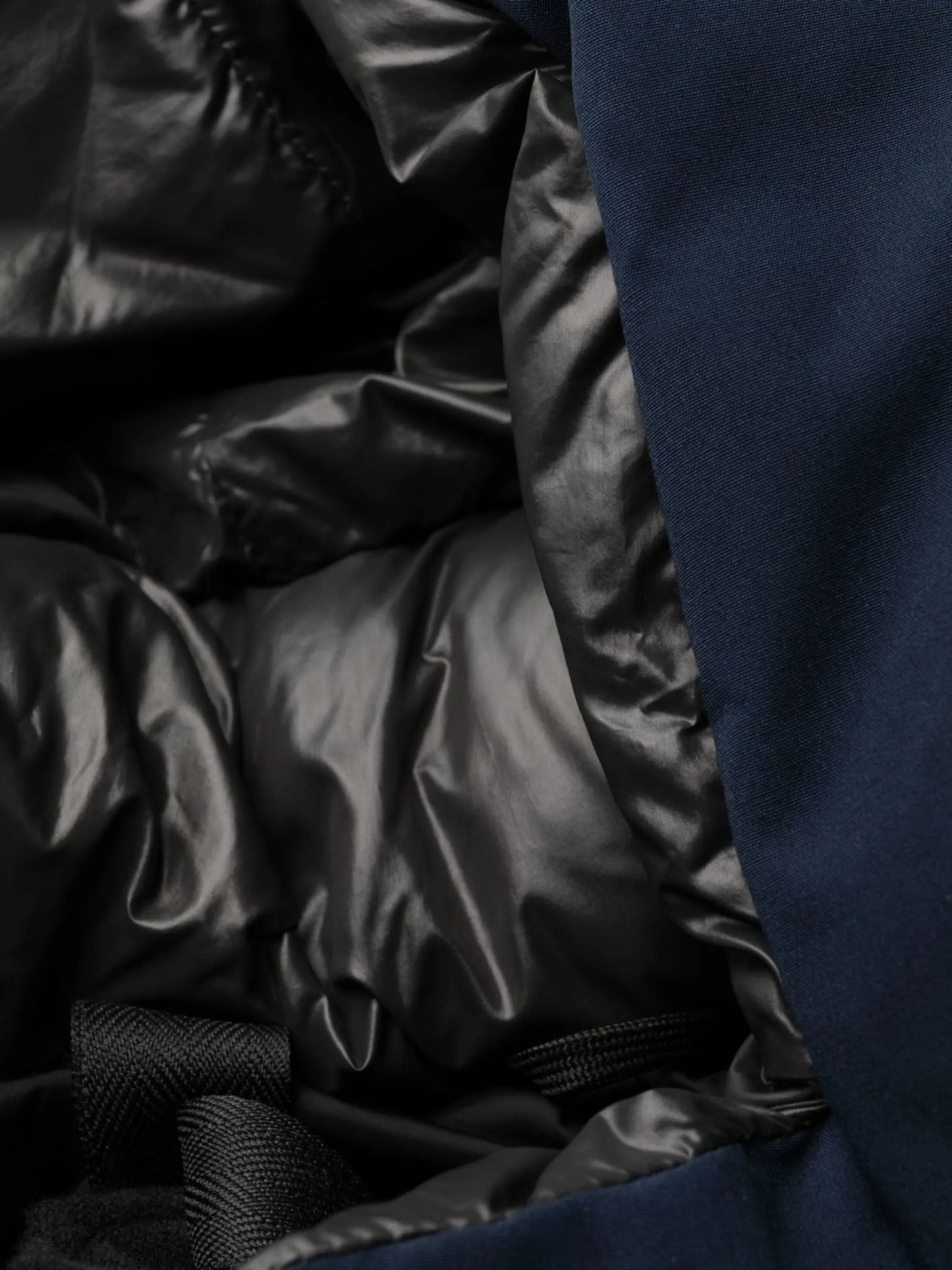 logo-patch sleeve padded coat