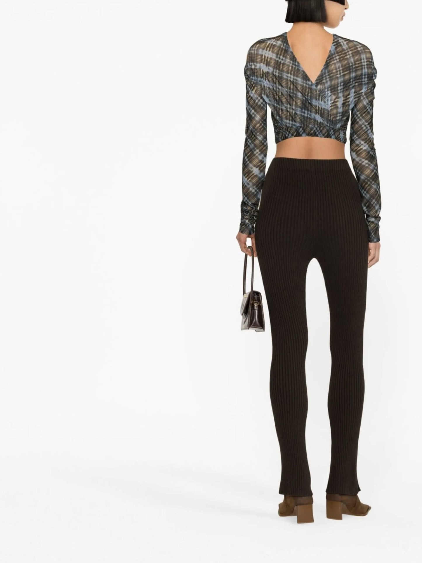 Anti crossover crop top