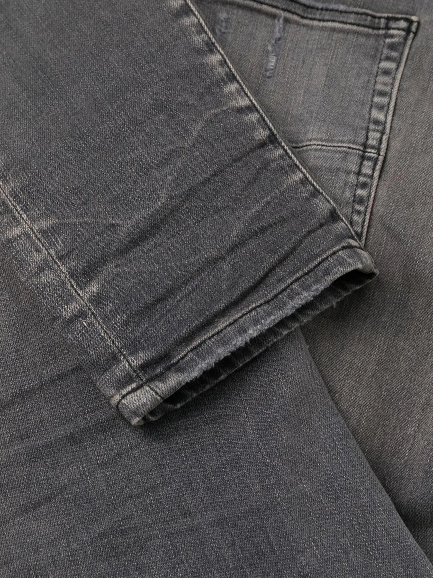 mid-rise ripped skinny jeans