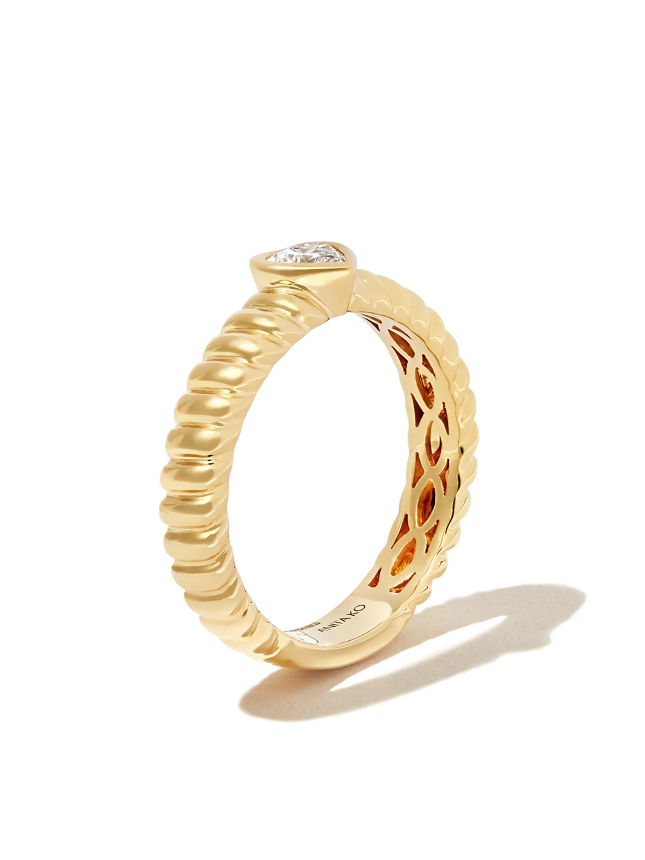 18kt yellow gold Zoe diamond ring