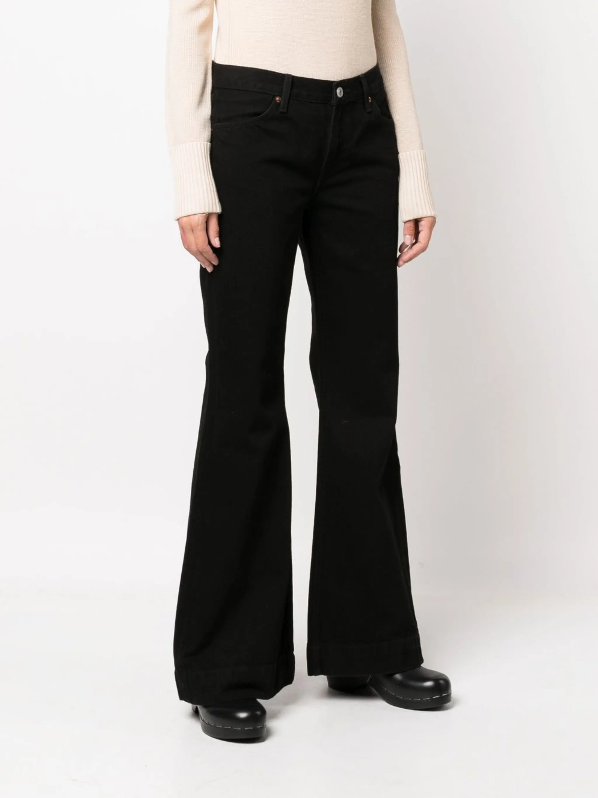 '70s mid-rise flared jeans