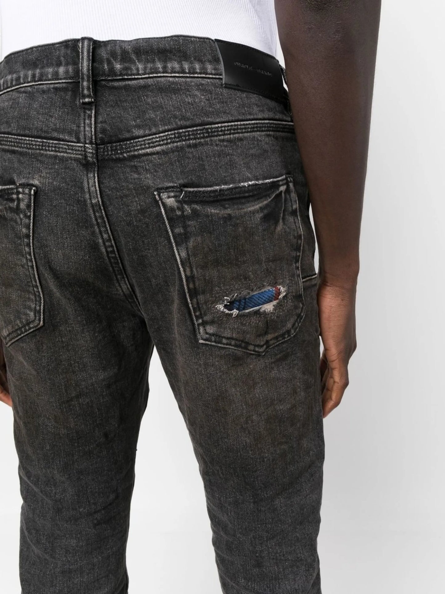 distressed-effect slim-fit jeans