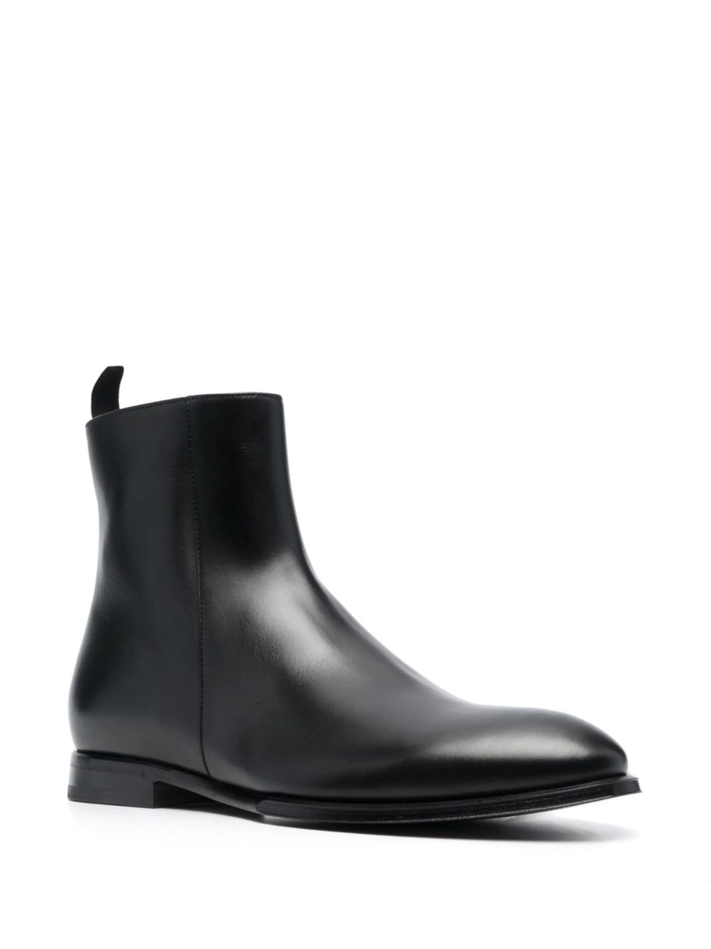ailing-toe leather boots