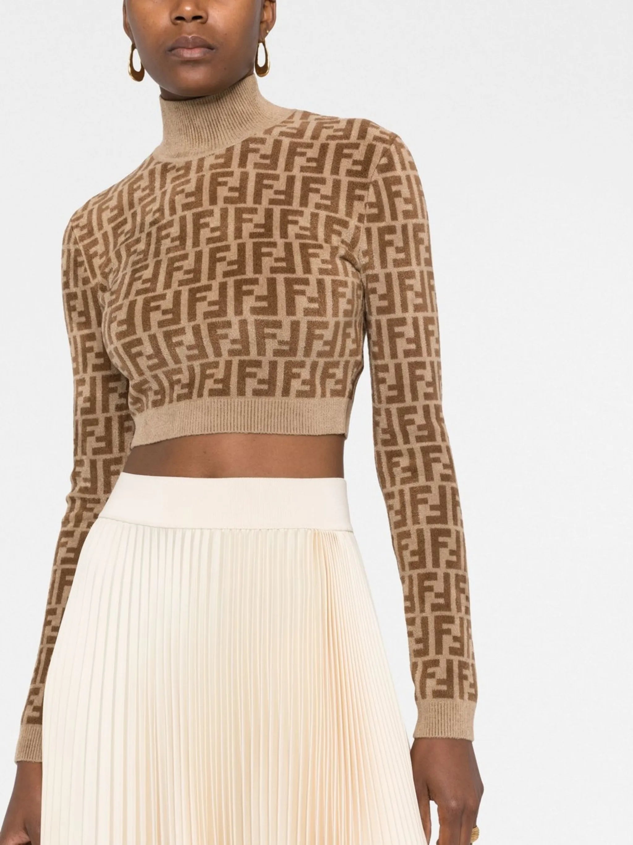 intarsia-knit logo top