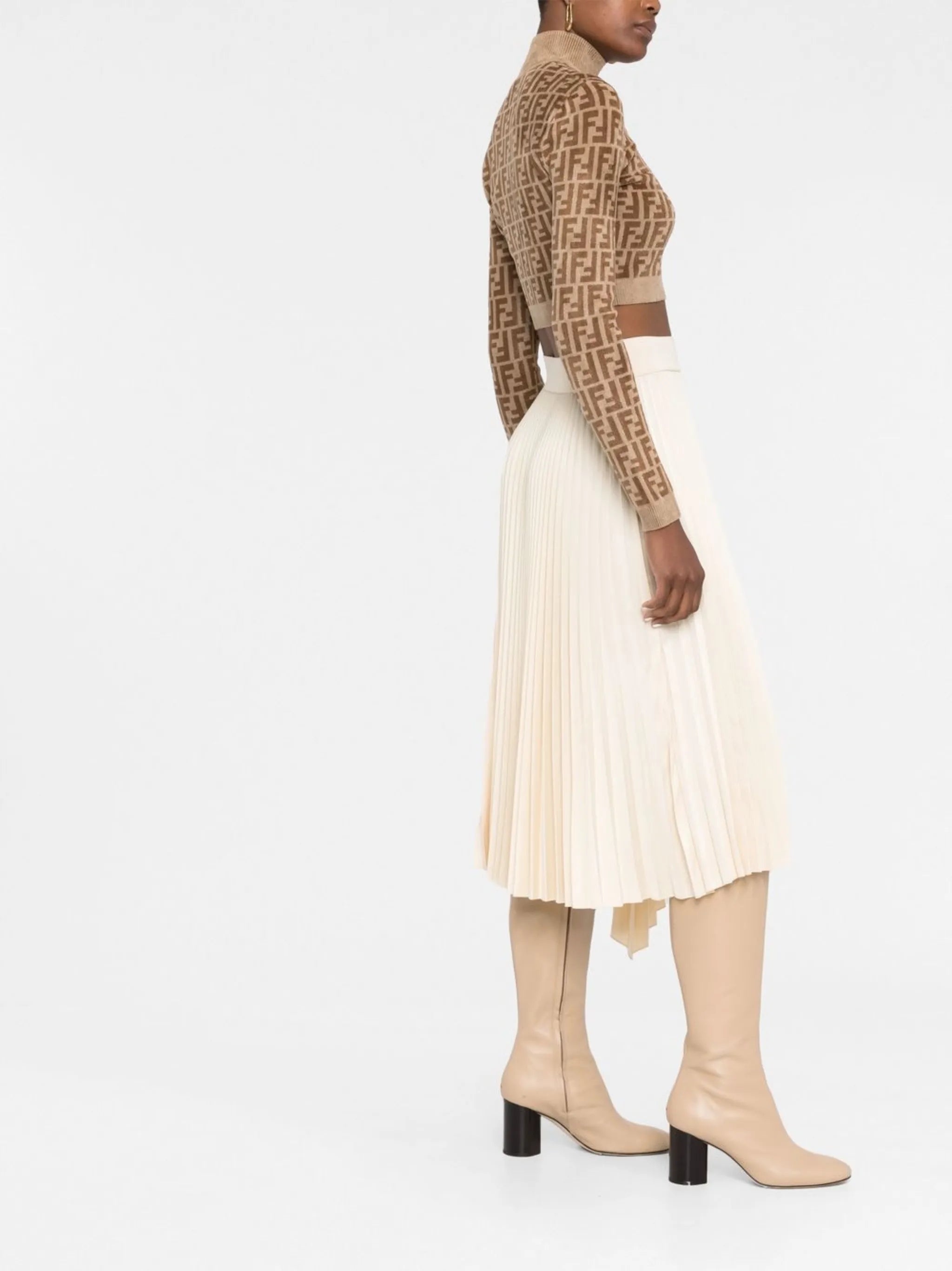 intarsia-knit logo top
