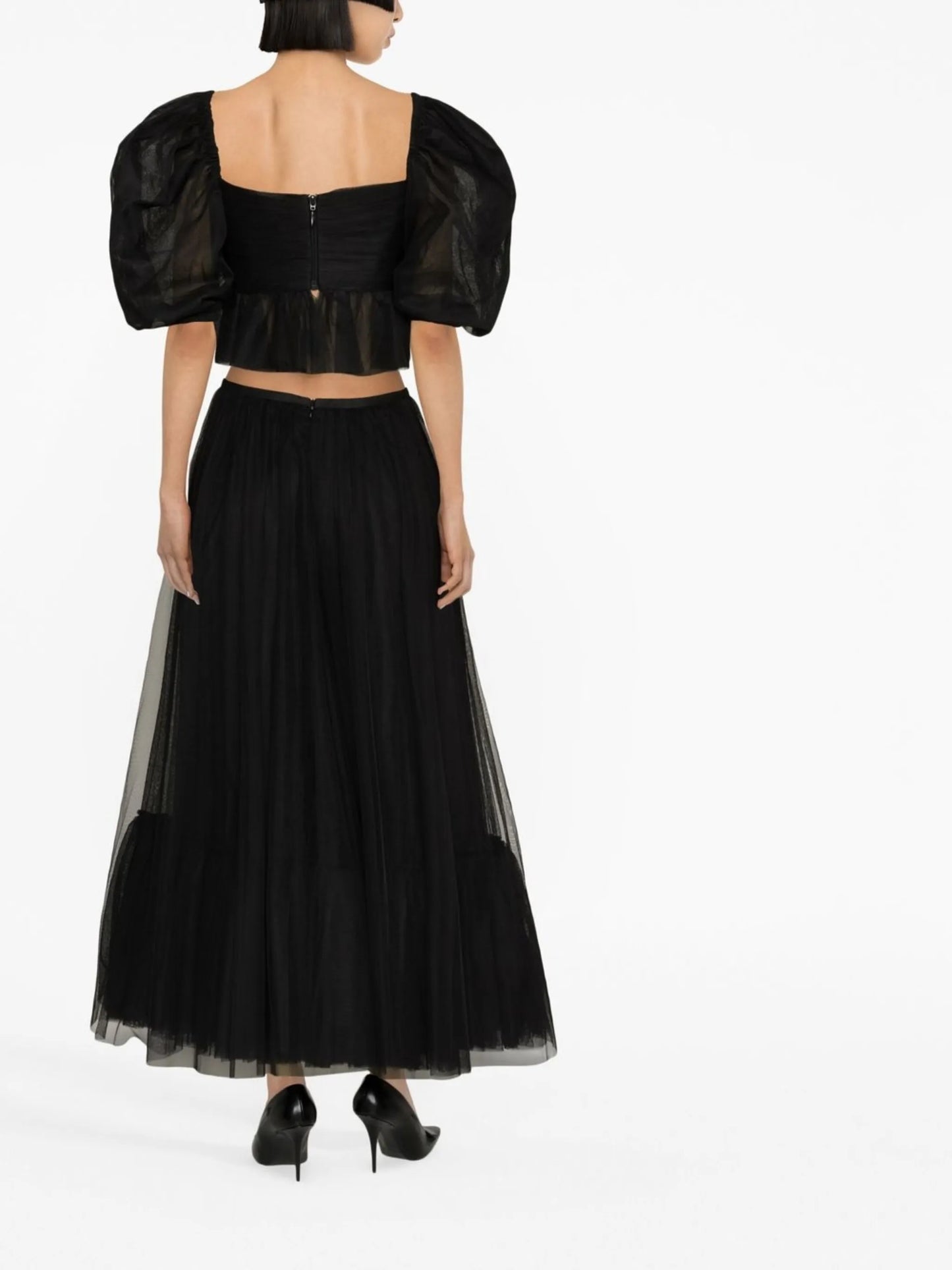 high-waisted tulle skirt