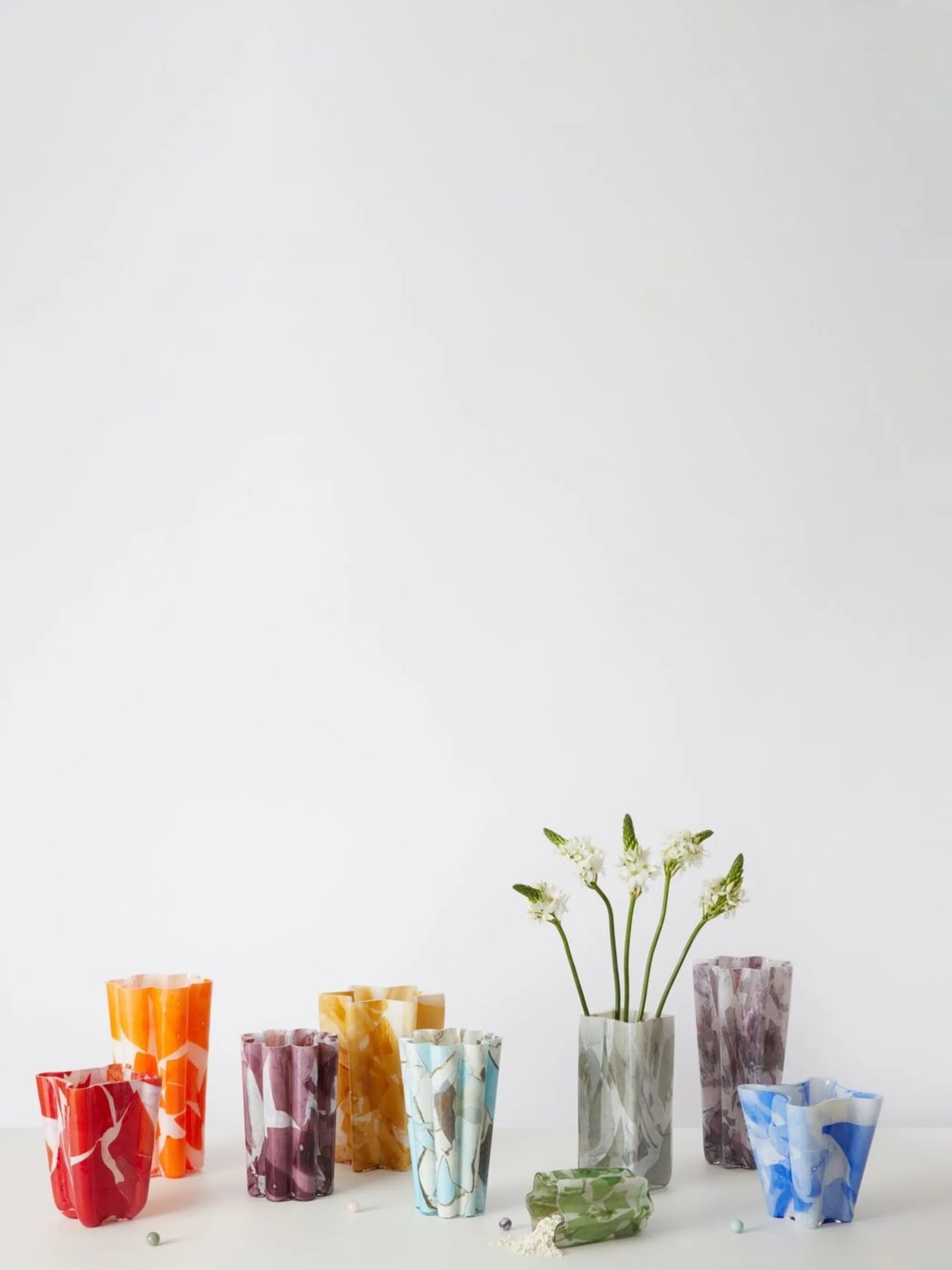 Murano glass bucket vase