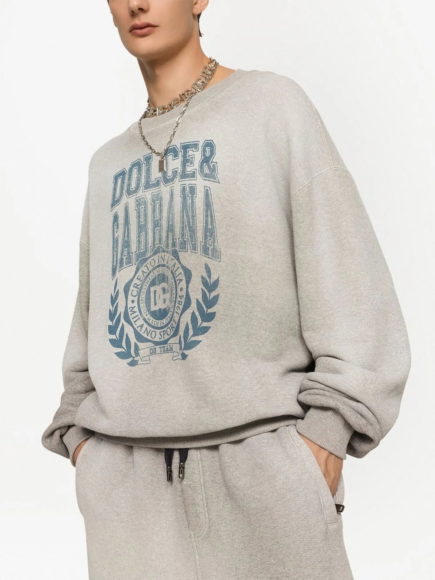 logo-print crew neck jumper