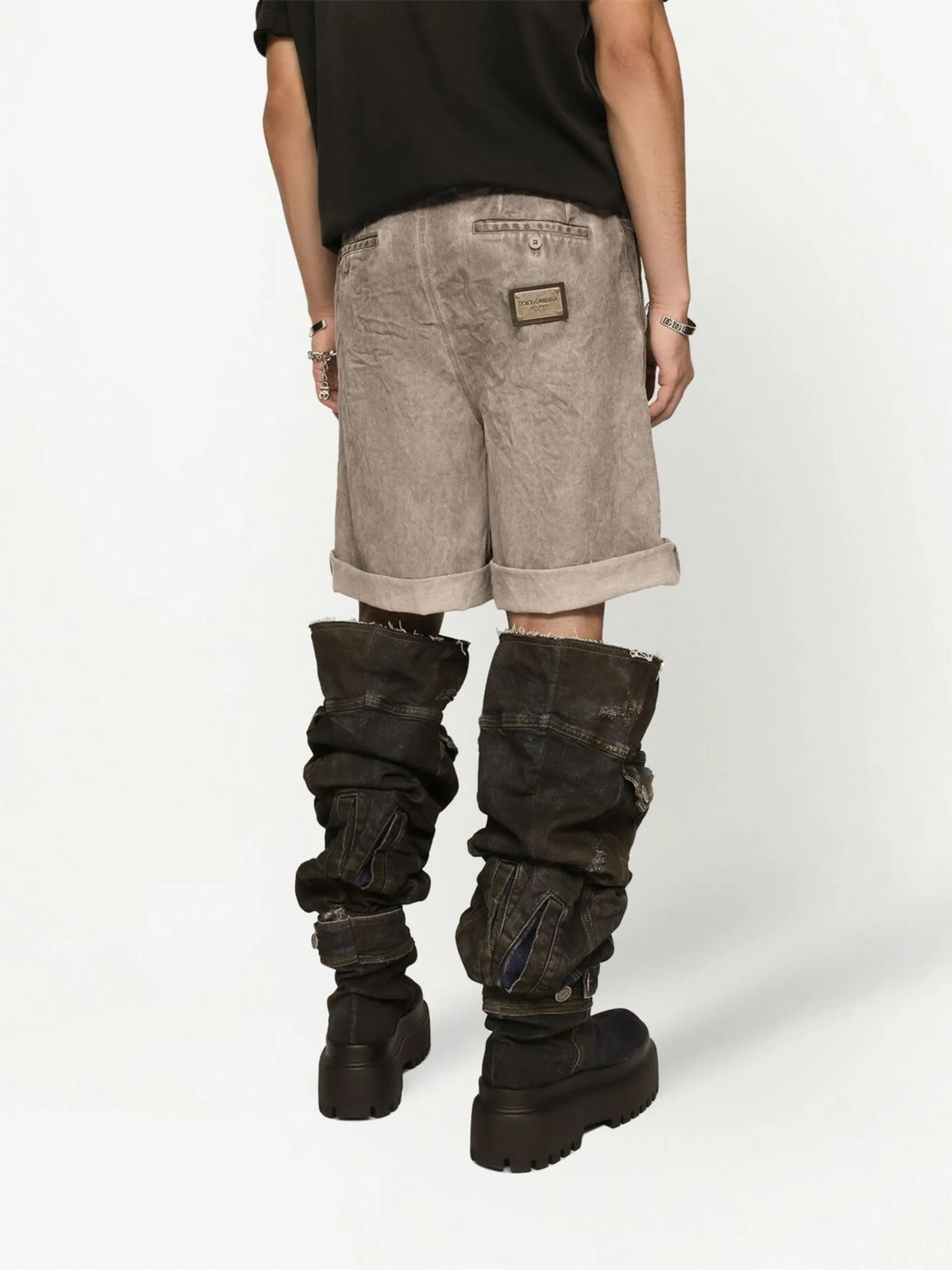 garment-dyed cotton shorts