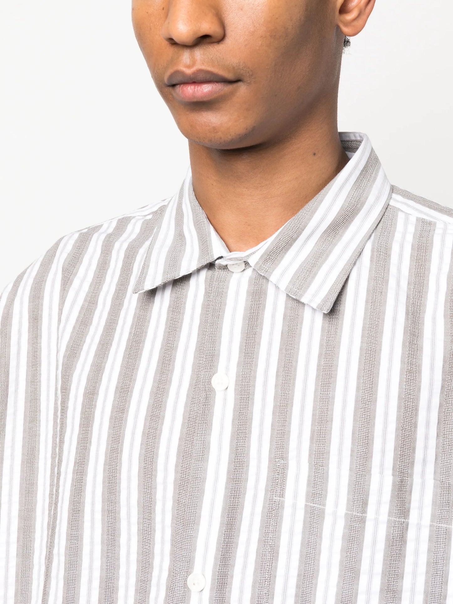 striped short-sleeve shirt