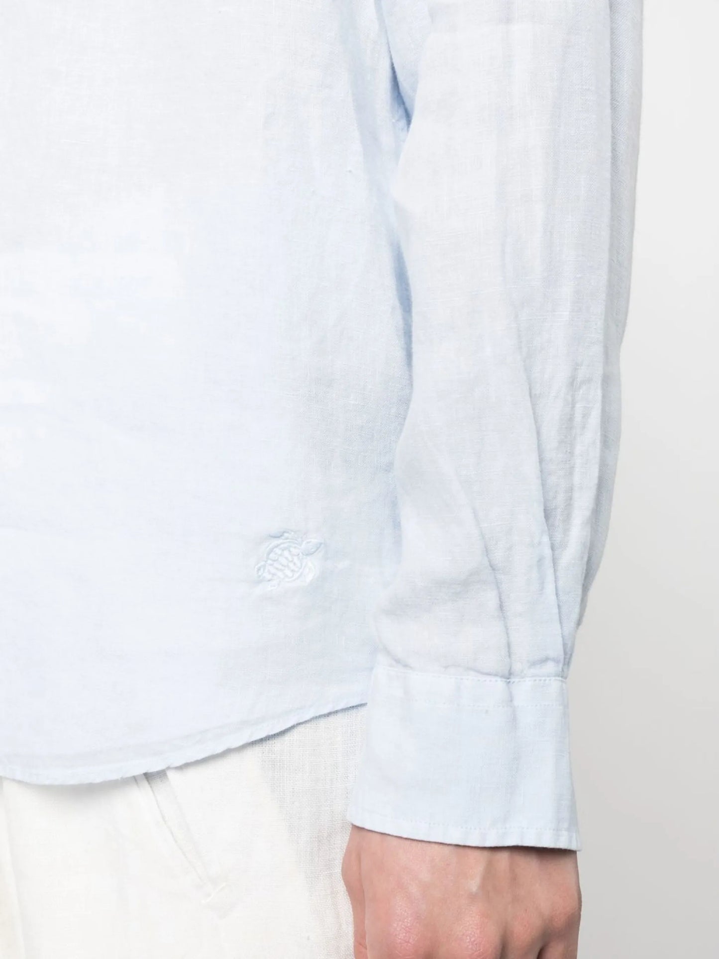 Caroubis long-sleeved linen shirt