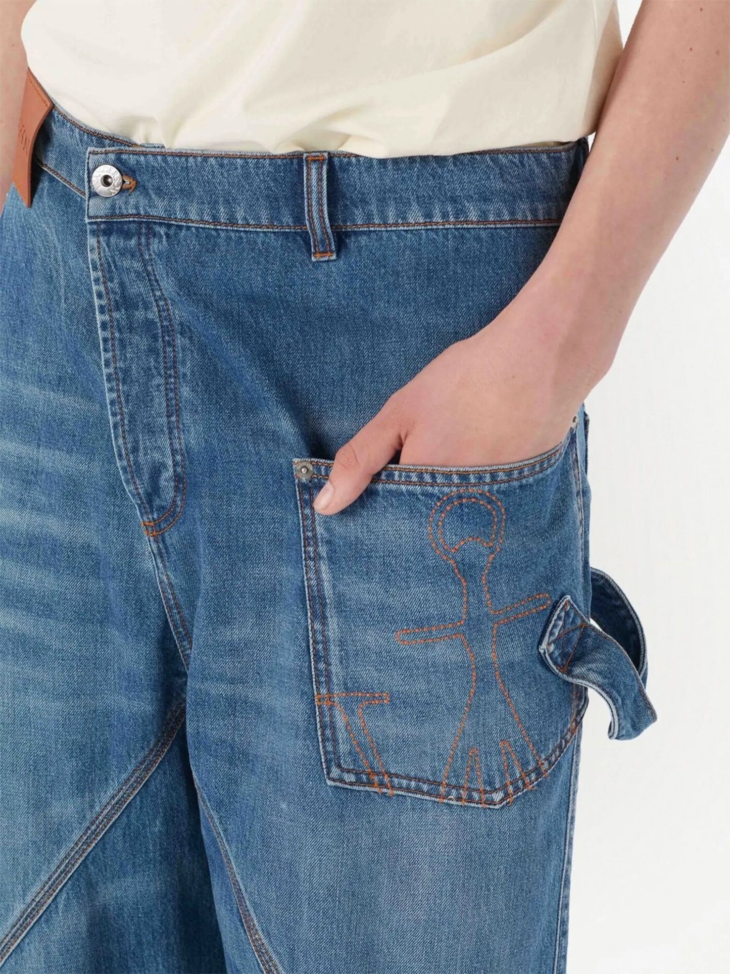 oversized twisted wide-leg jeans