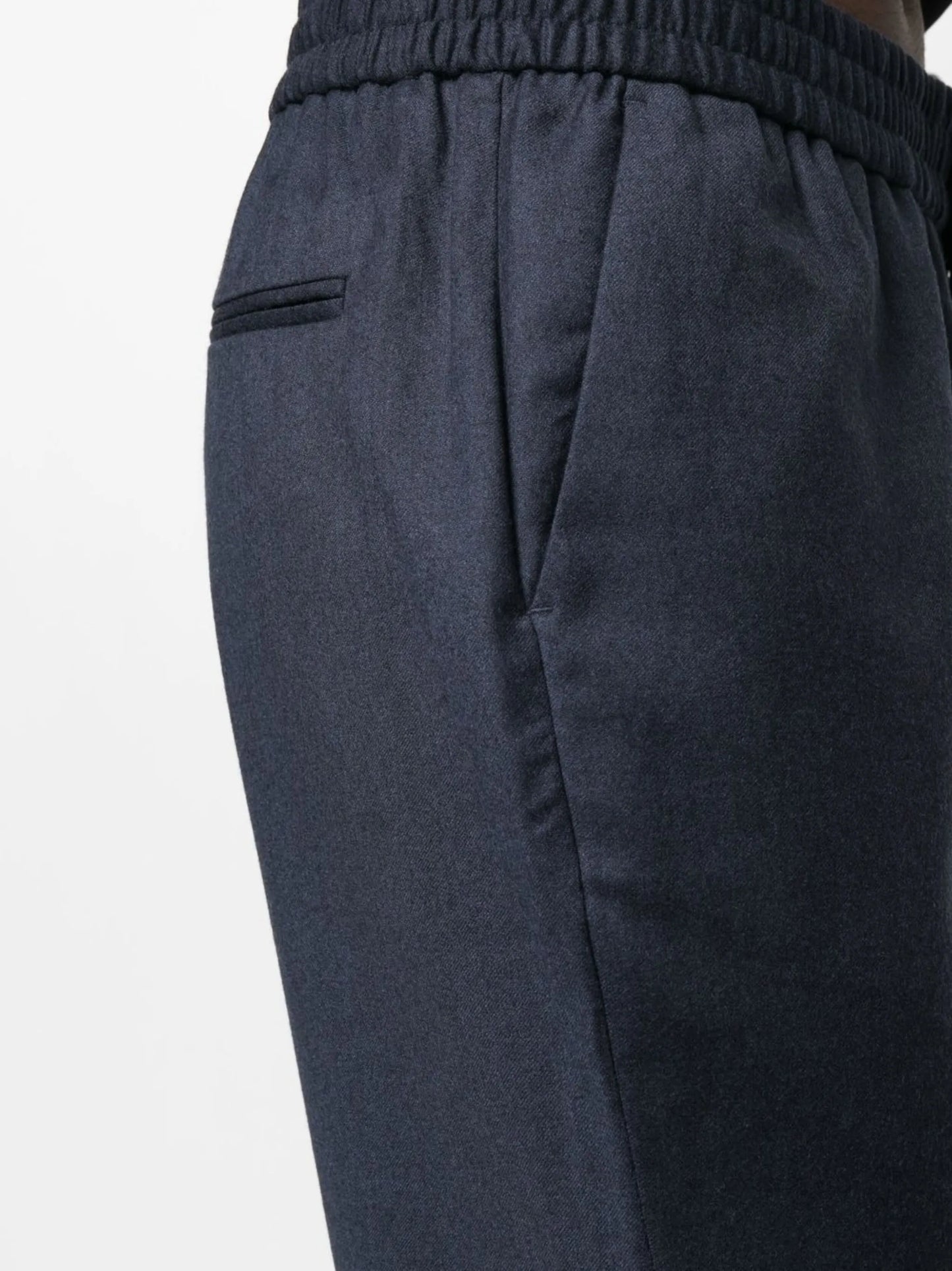 elasticated-waist straight-leg trousers