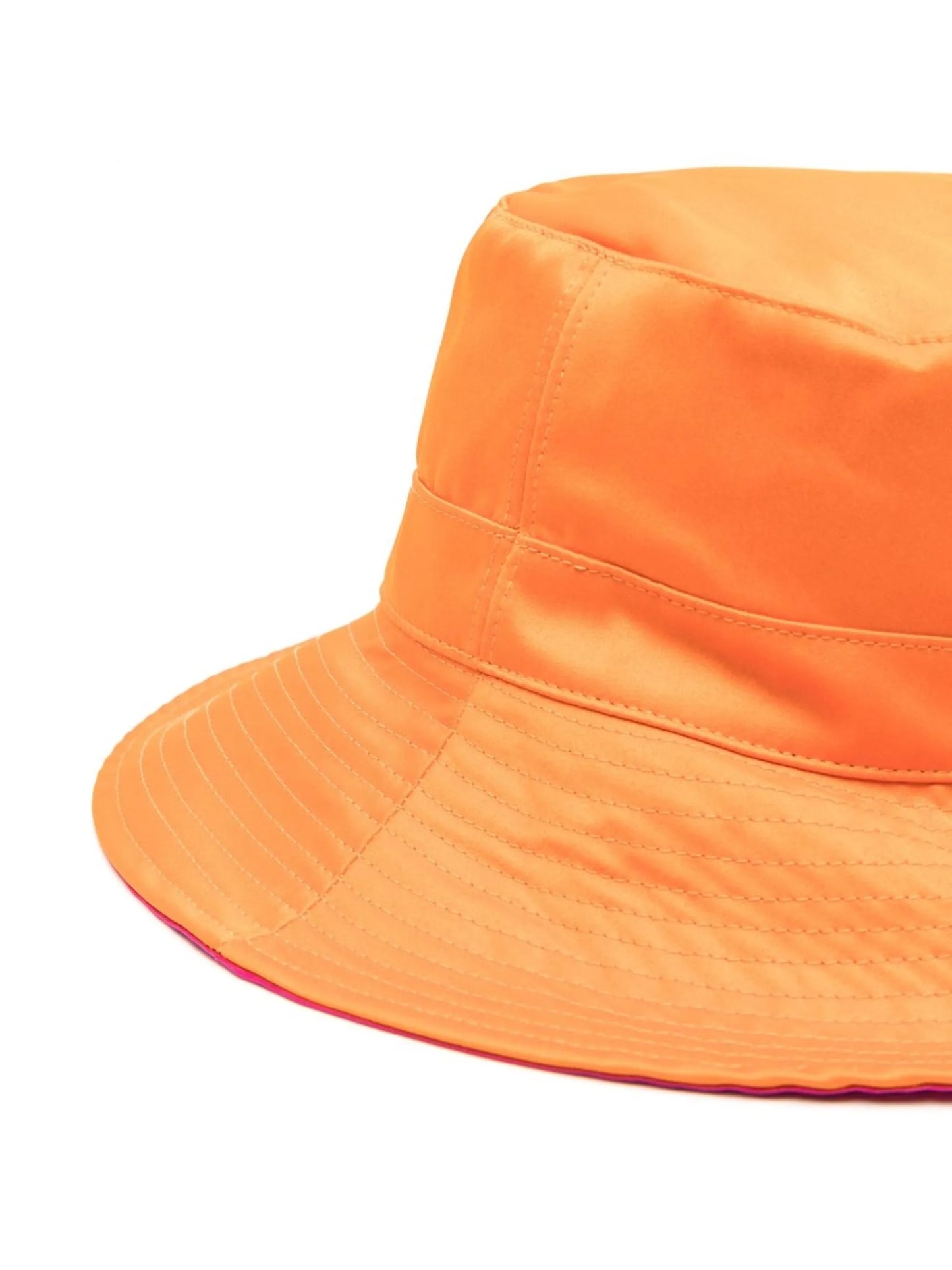 logo-patch bucket hat