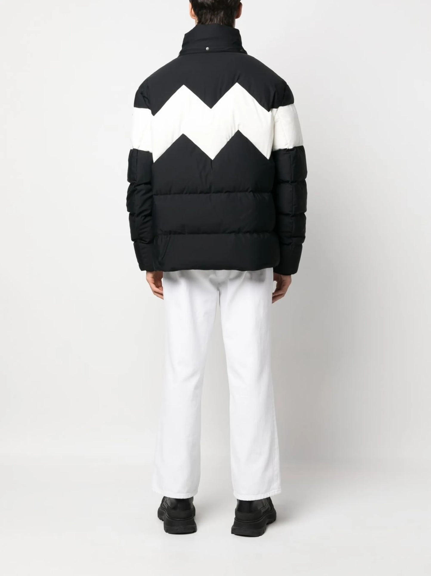 logo-plaque hooded padded jacket