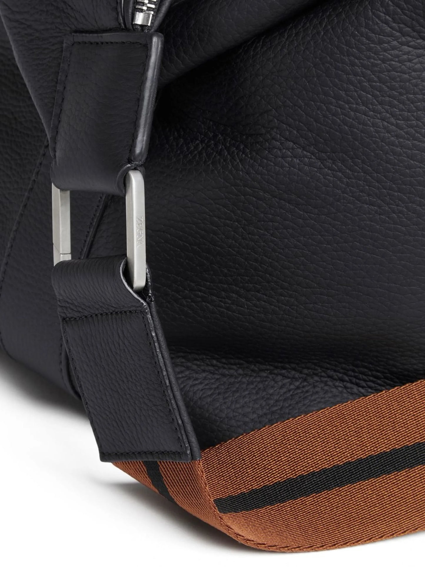 Raglan deerskin holdall