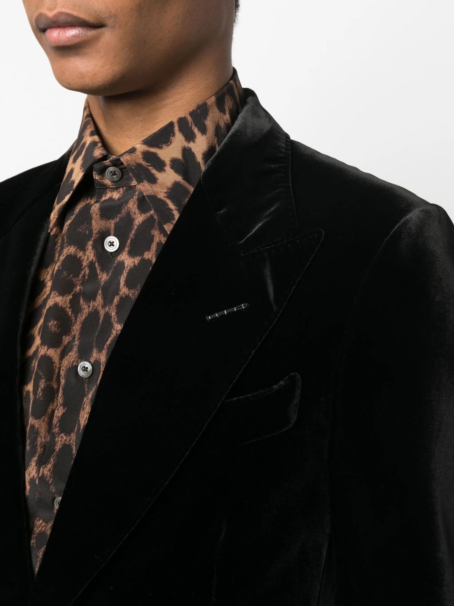 single-breasted velvet blazer