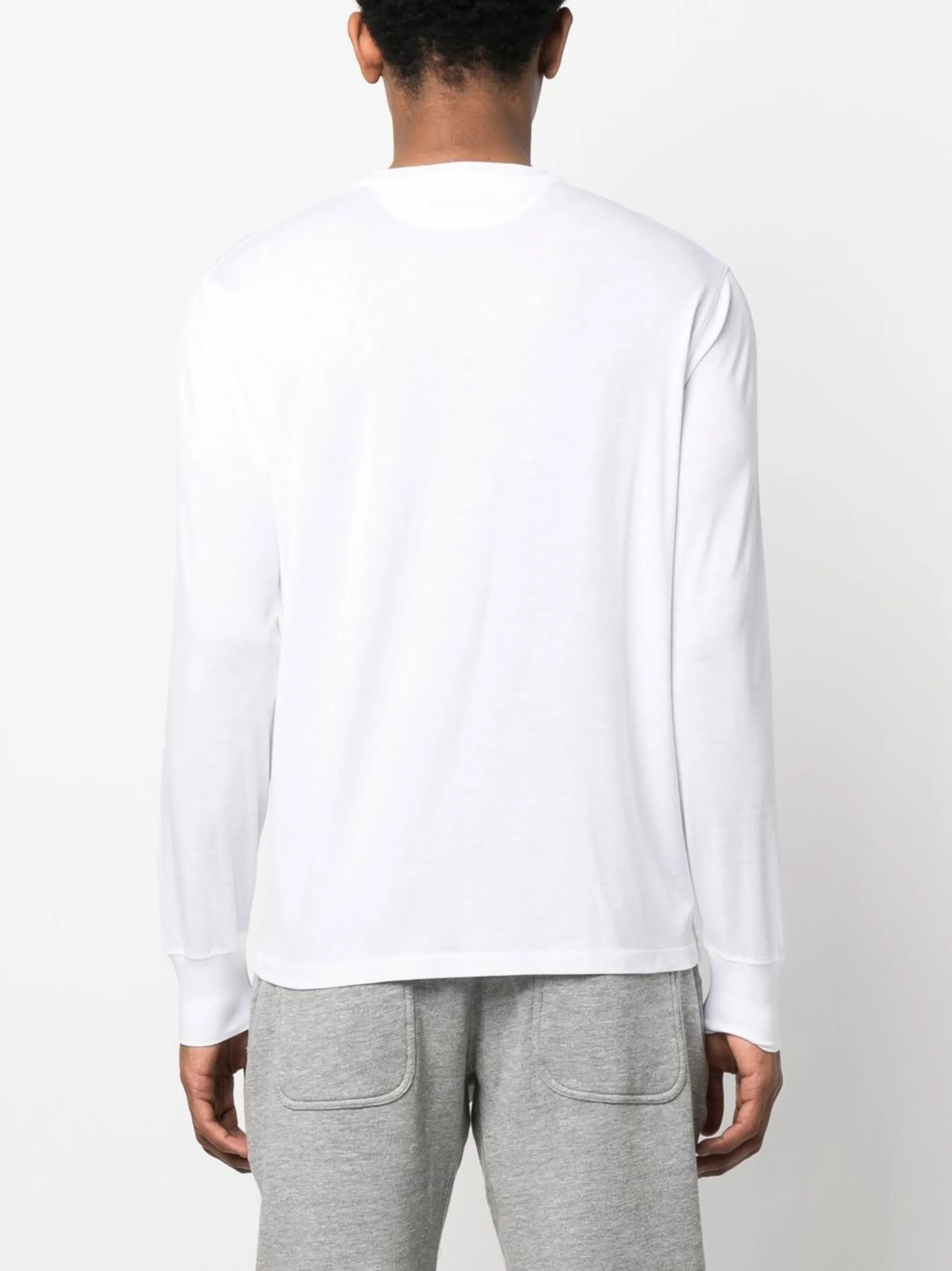 round-neck long-sleeve T-shirt