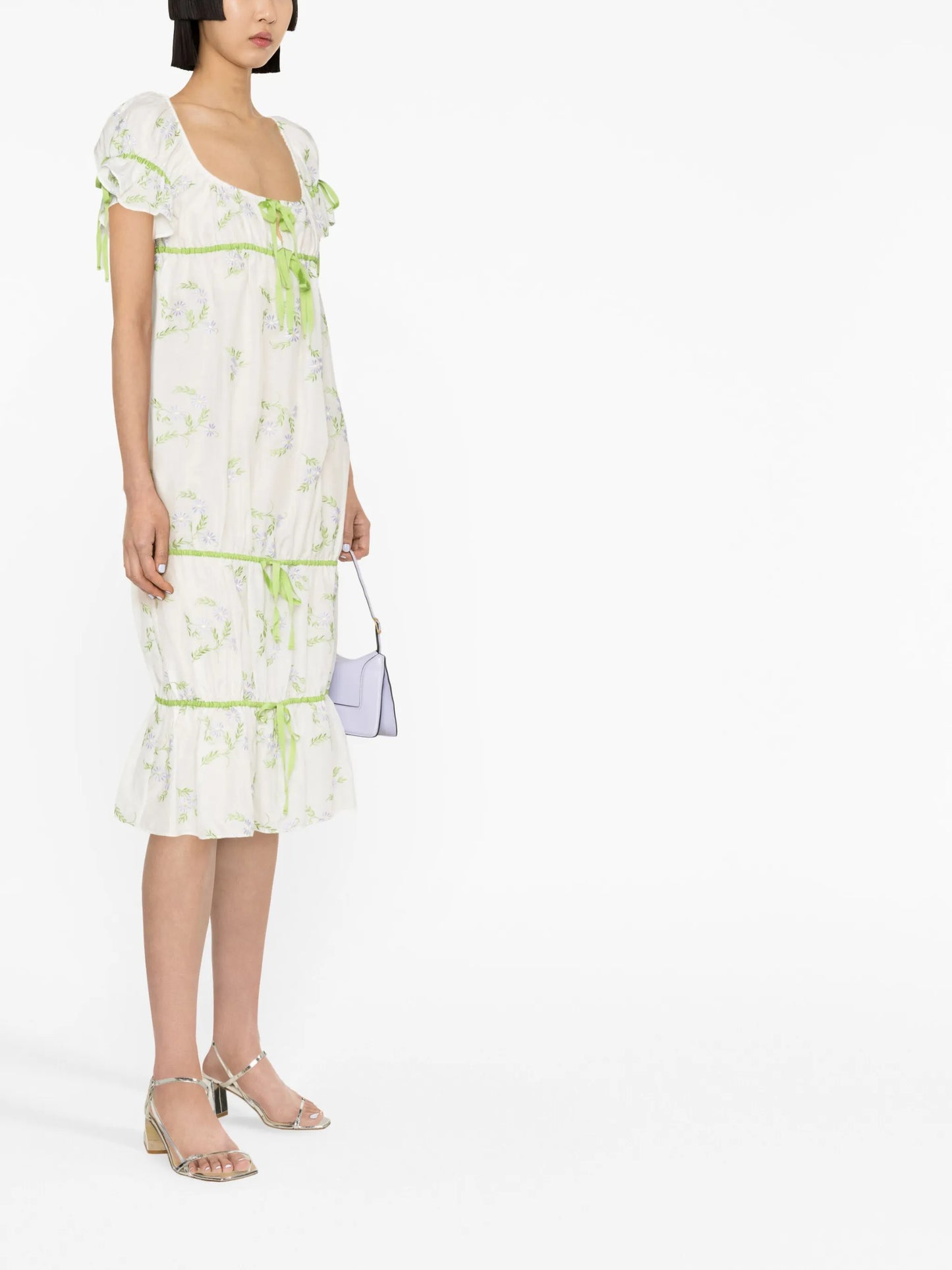 floral-embroidered drawstring dress
