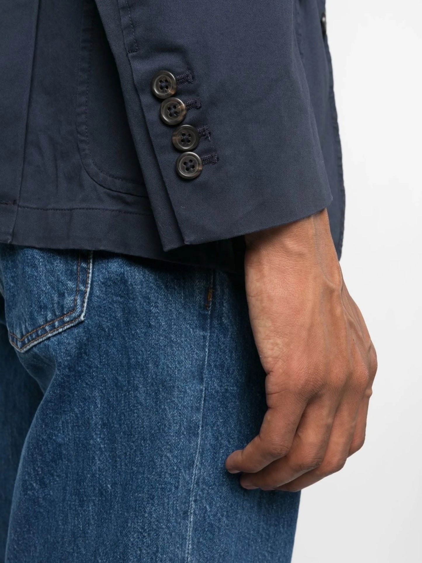 single-breasted button blazer