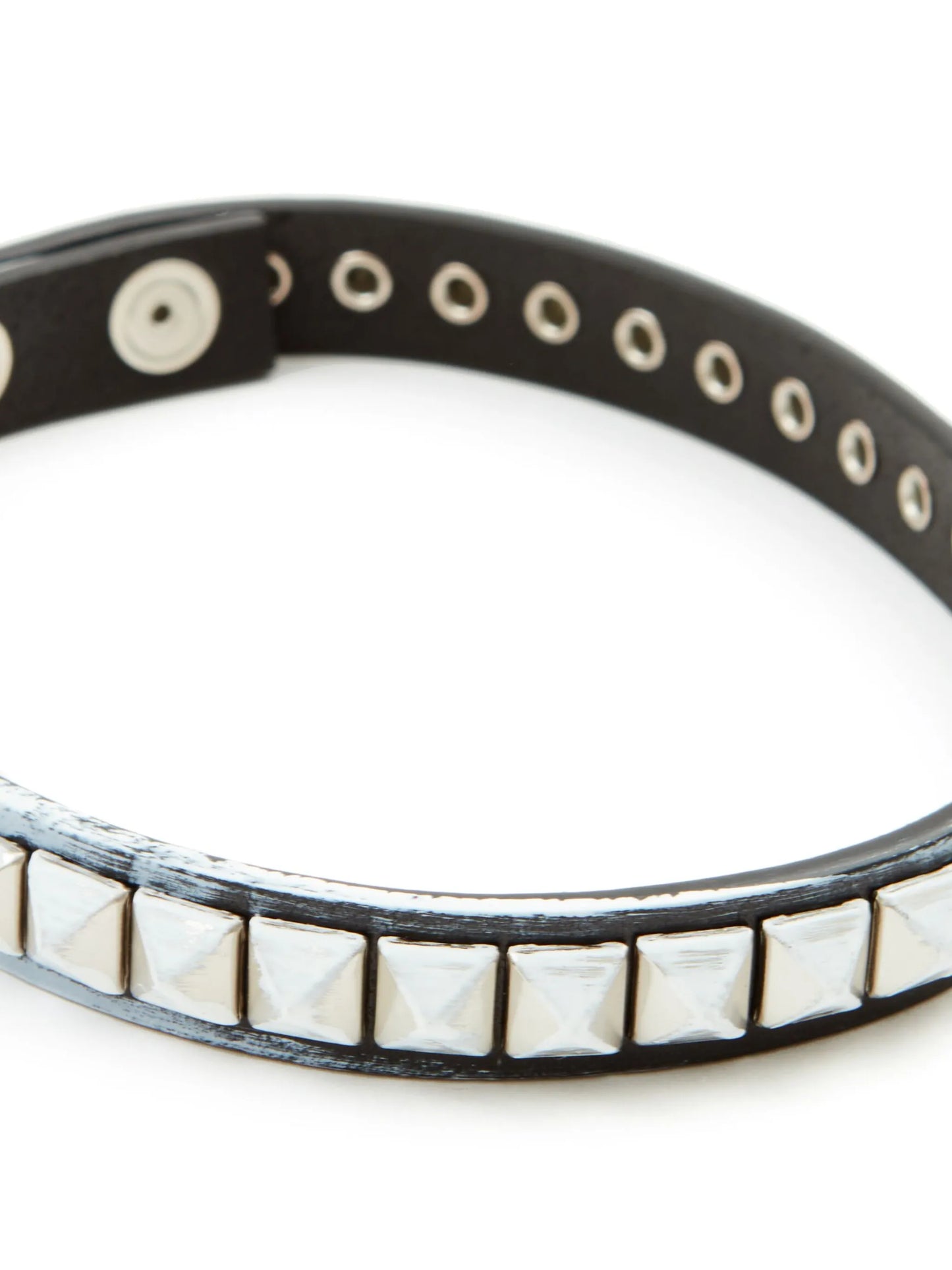 Stud choker necklace