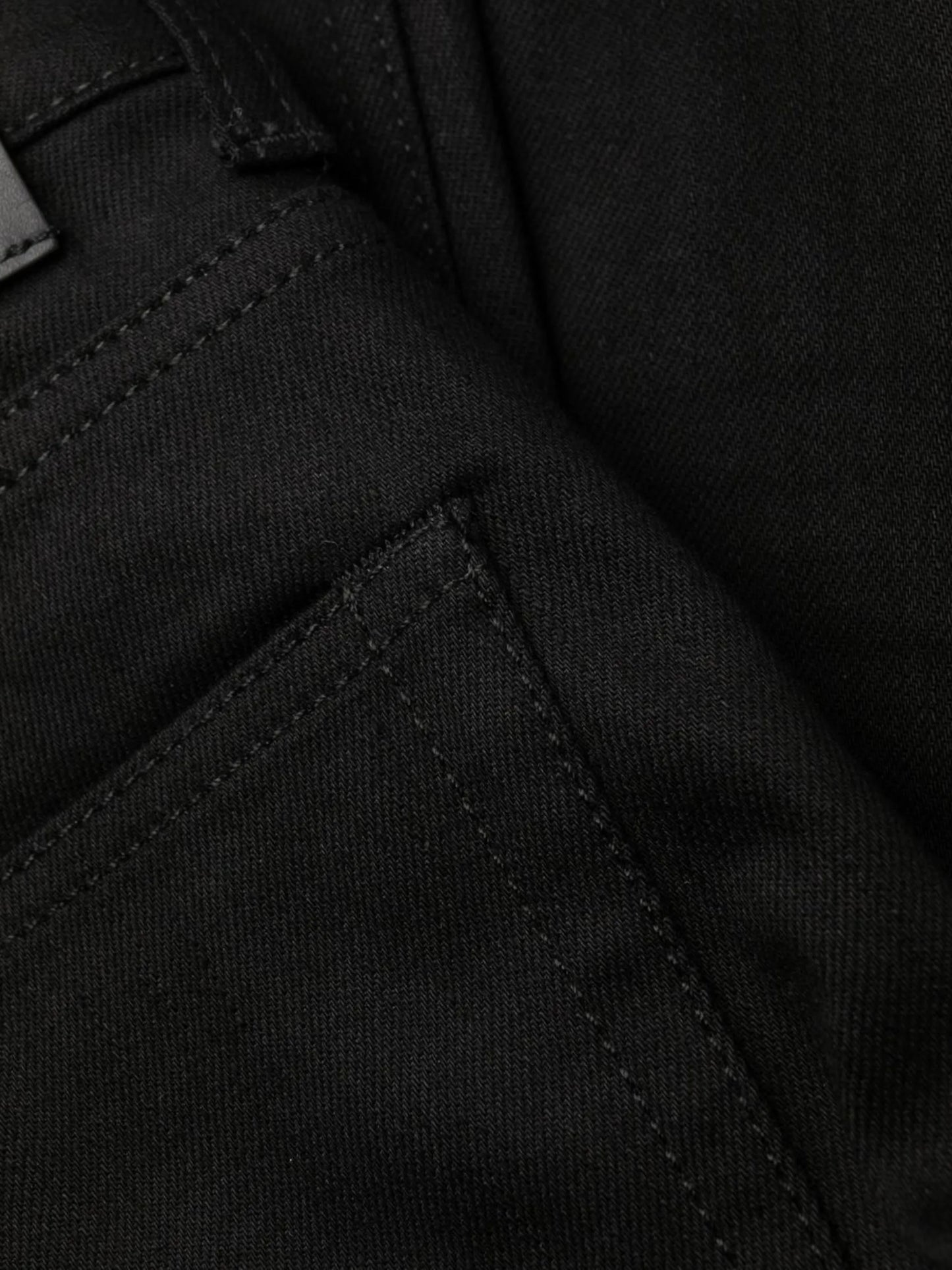 mid-rise skinny jeans