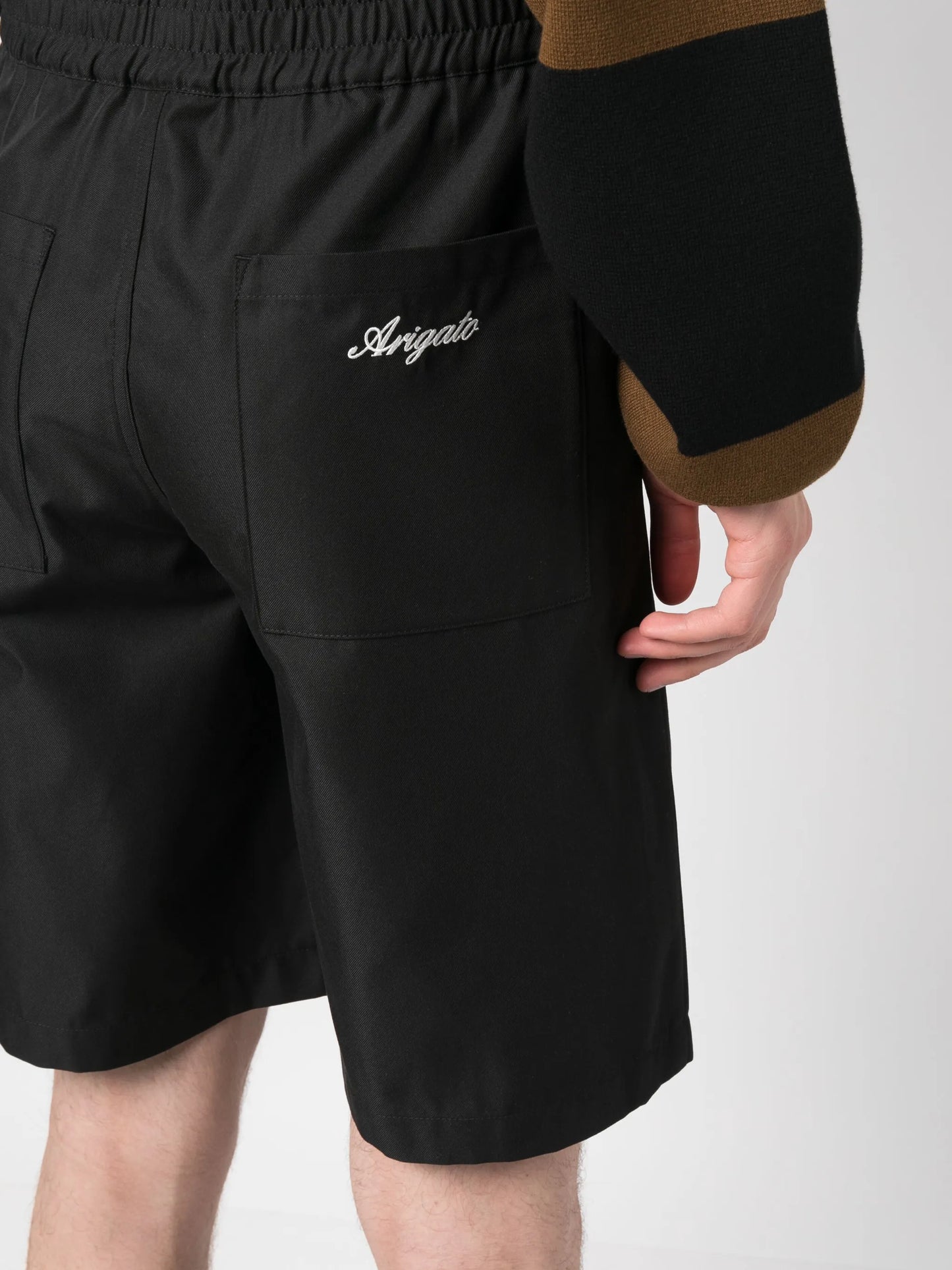 tailored knee-length shorts