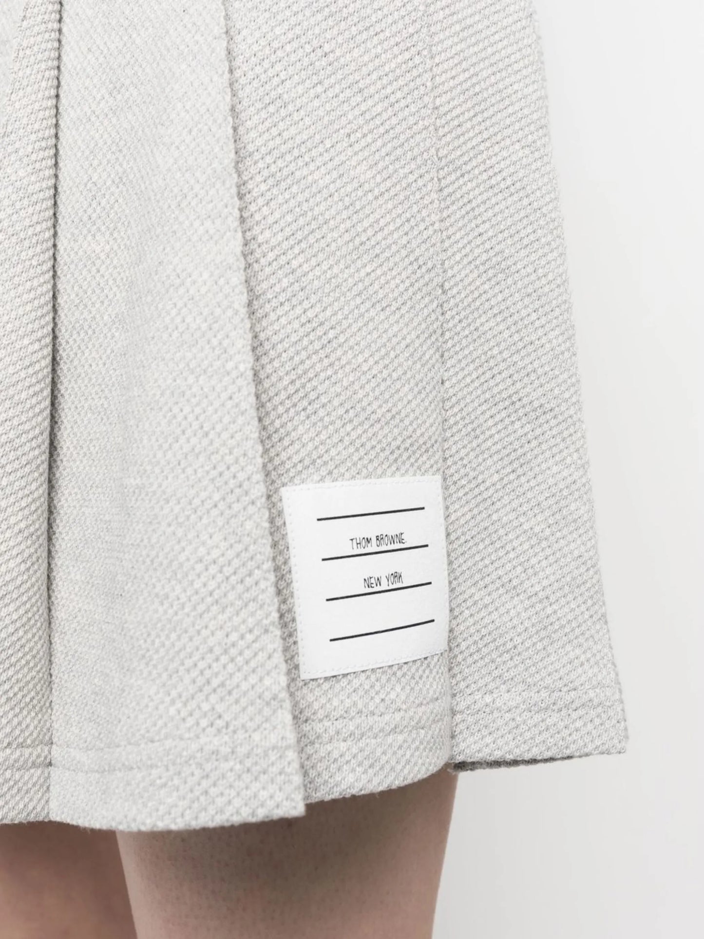 two-tone pleated skirt