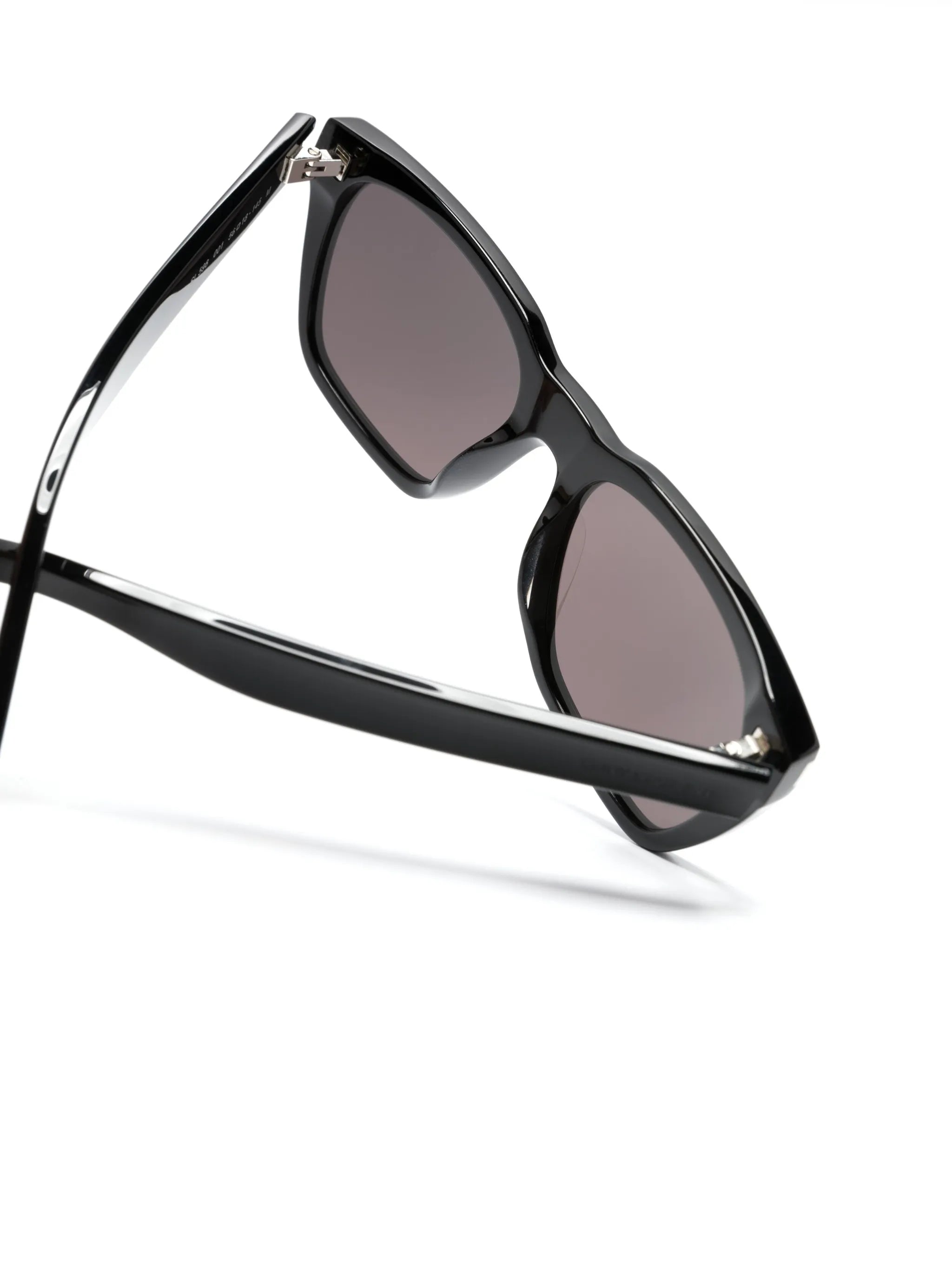 logo-engraved-arm cat-eye sunglasses