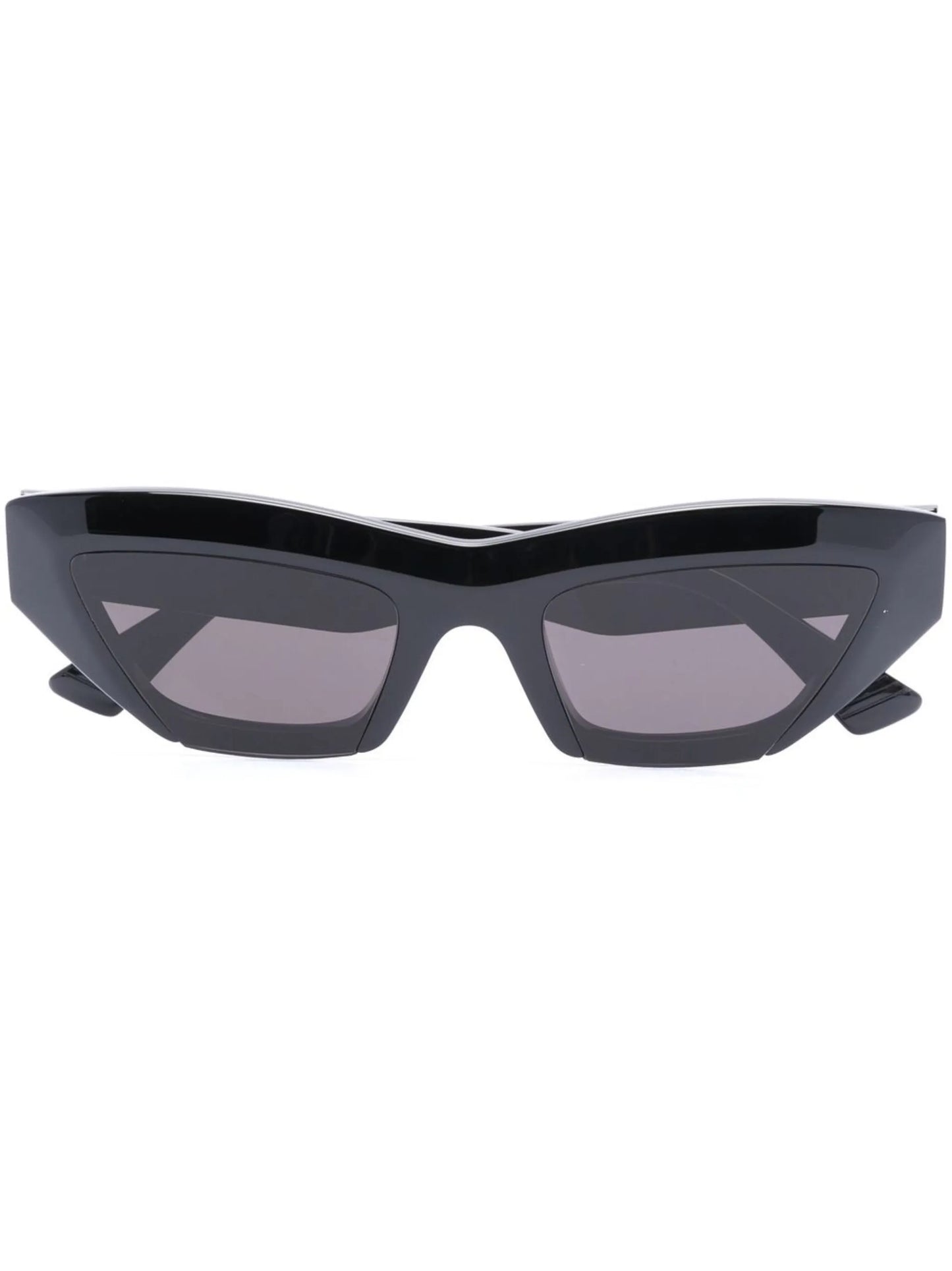 cat-eye frame sunglasses