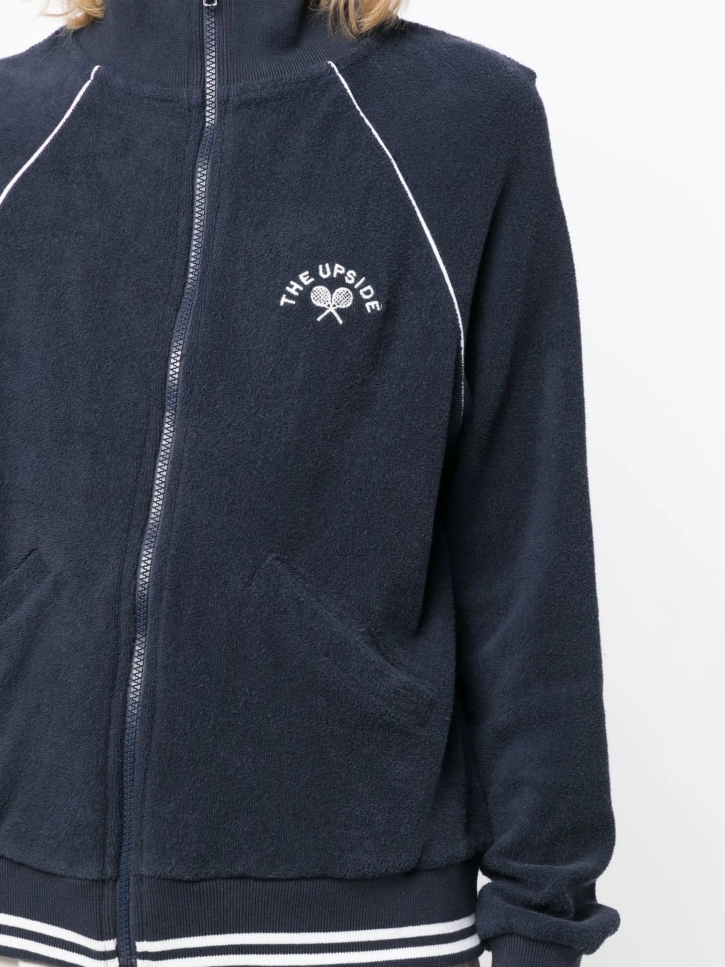 embroidered-logo detail jacket