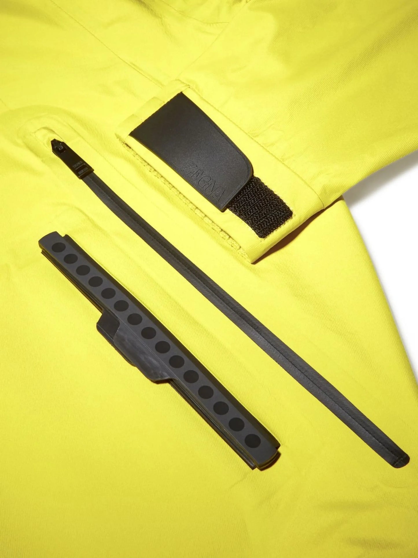 UseTheExisting zip-up blouson