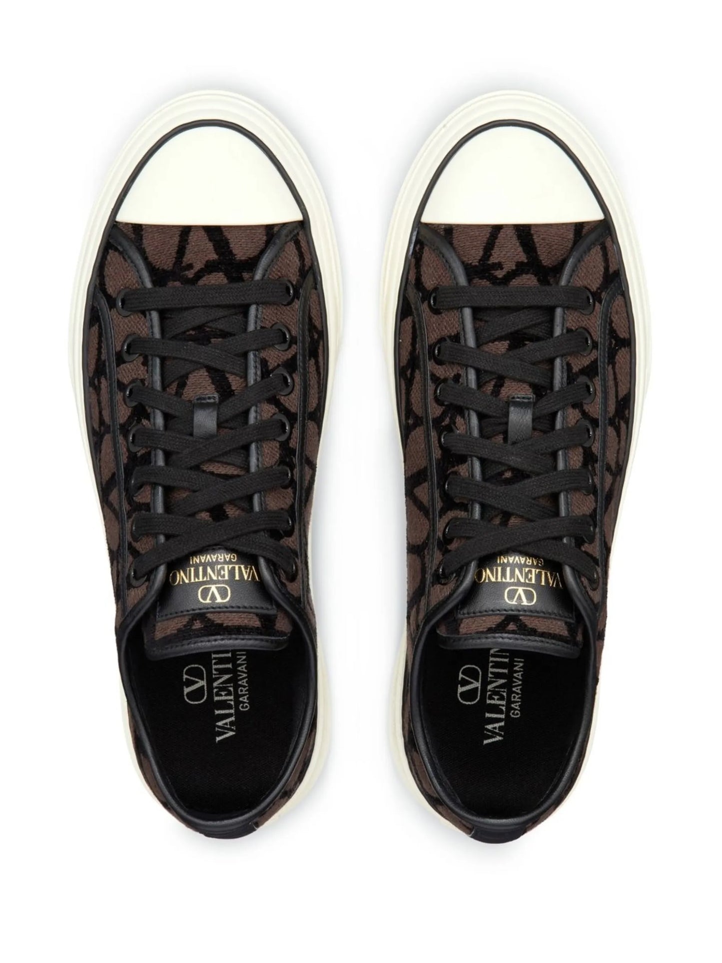 Toile Iconographe Totaloop sneakers