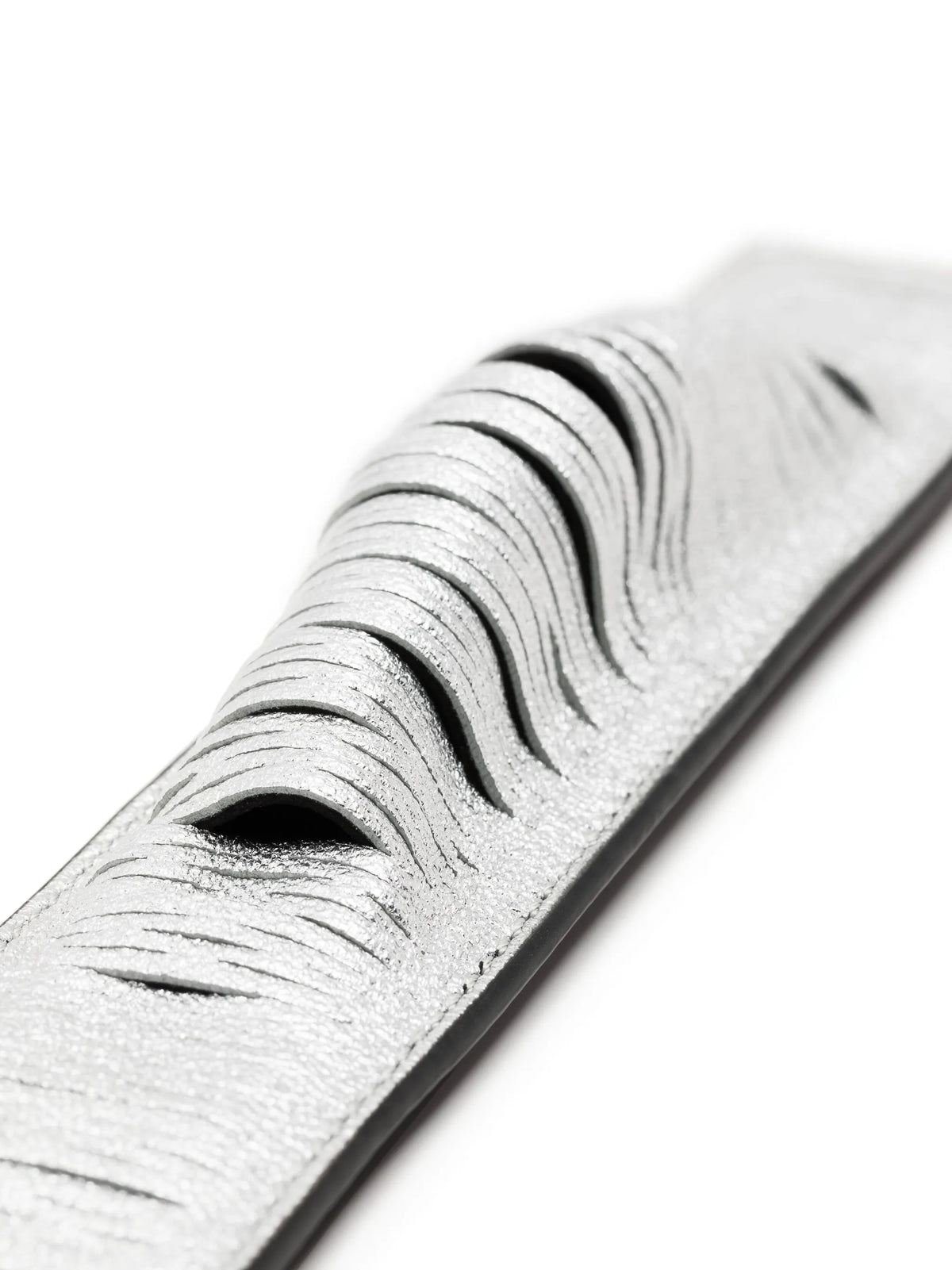 metallic slit-detail bracelet